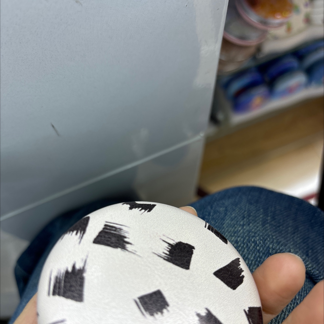 可爱PU化妆镜随身便携简约美容小镜子折叠创意迷你双面圆小镜子随身便携带单面便携圆镜女士迷你可爱手持化妆镜学生小镜子随身精详情图5