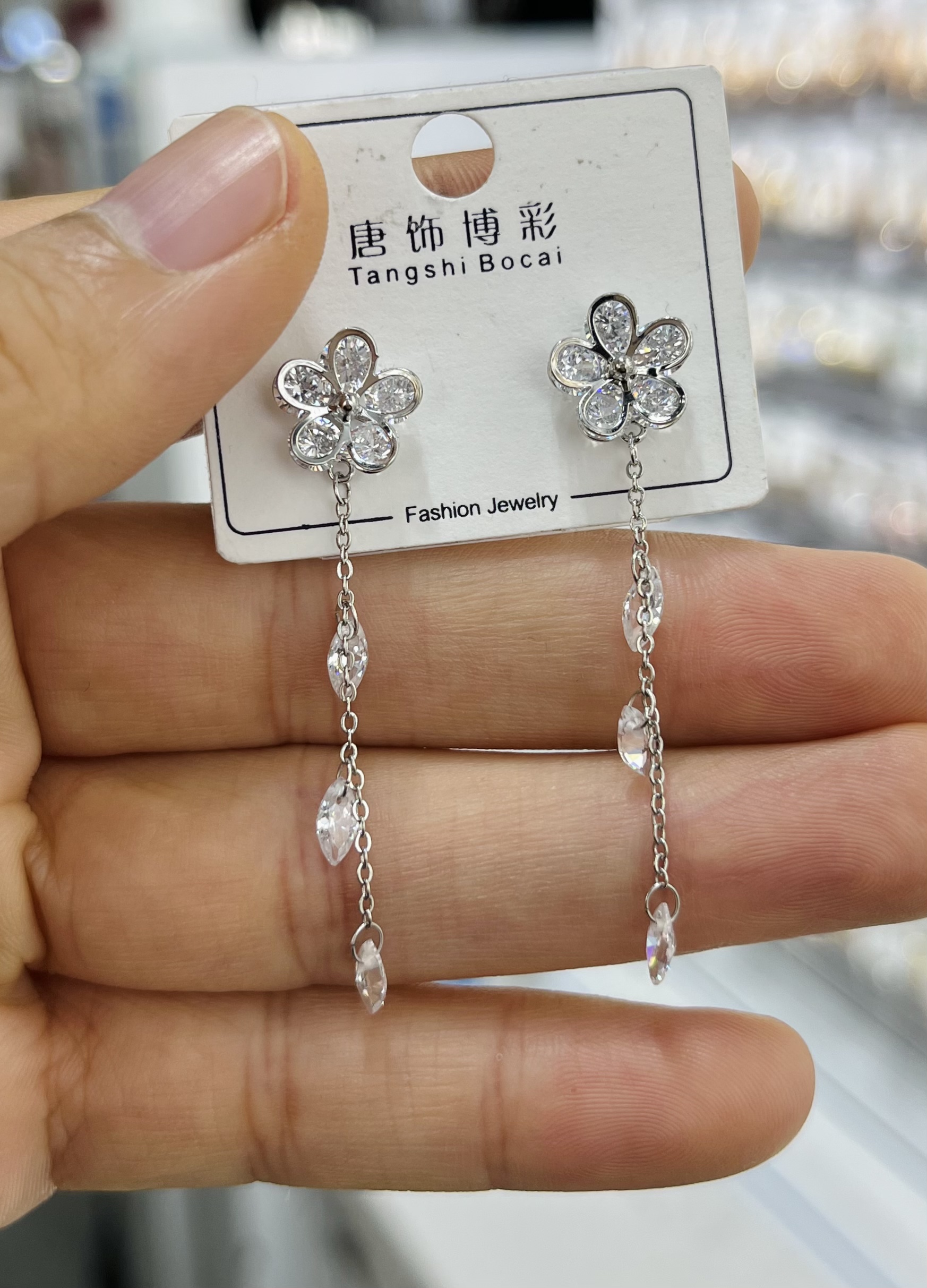 韩版简约花朵银针耳环女长款 时尚优雅耳饰 高级感耳环女士首饰