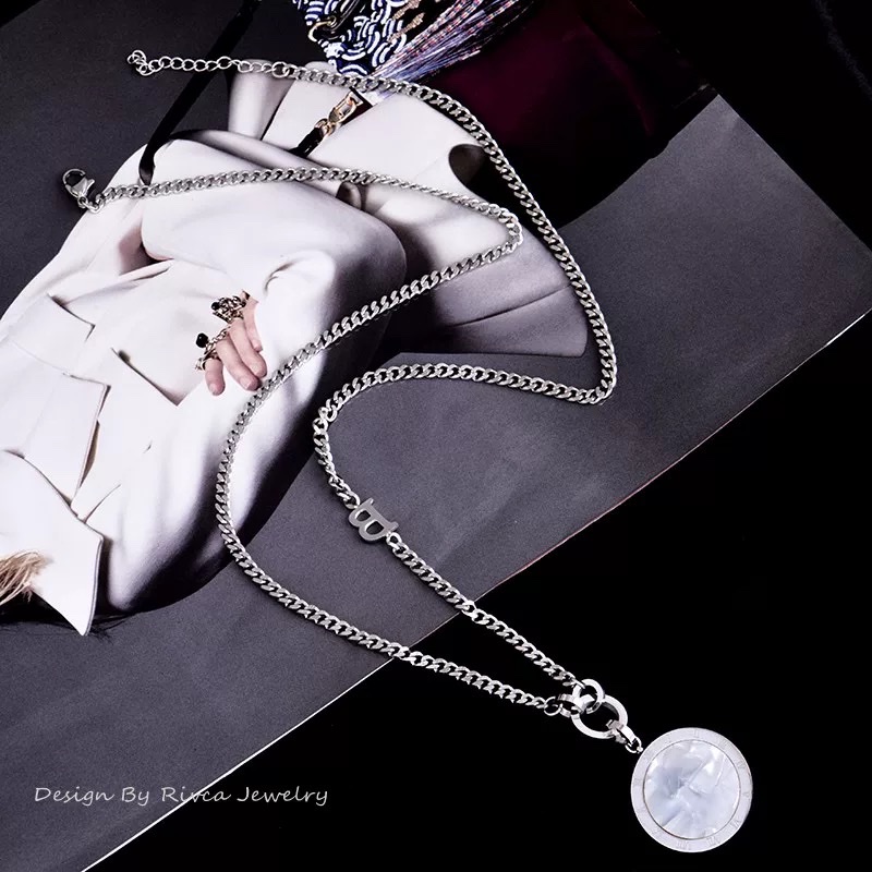 Fashionable titanium steel sweater chain necklace Item Picture