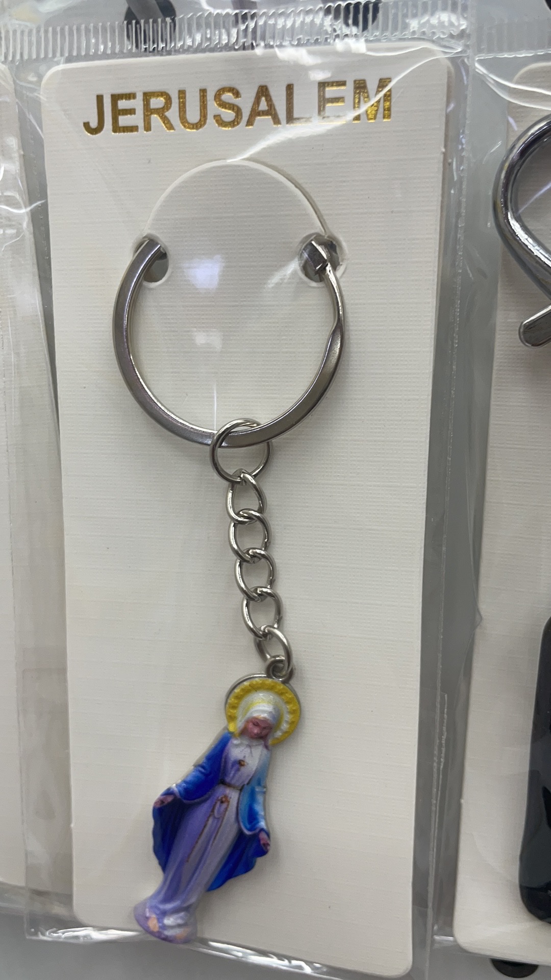 彩色圣母钥匙扣，用环保锌合金制作而成。可来样订做摆件摆件风水