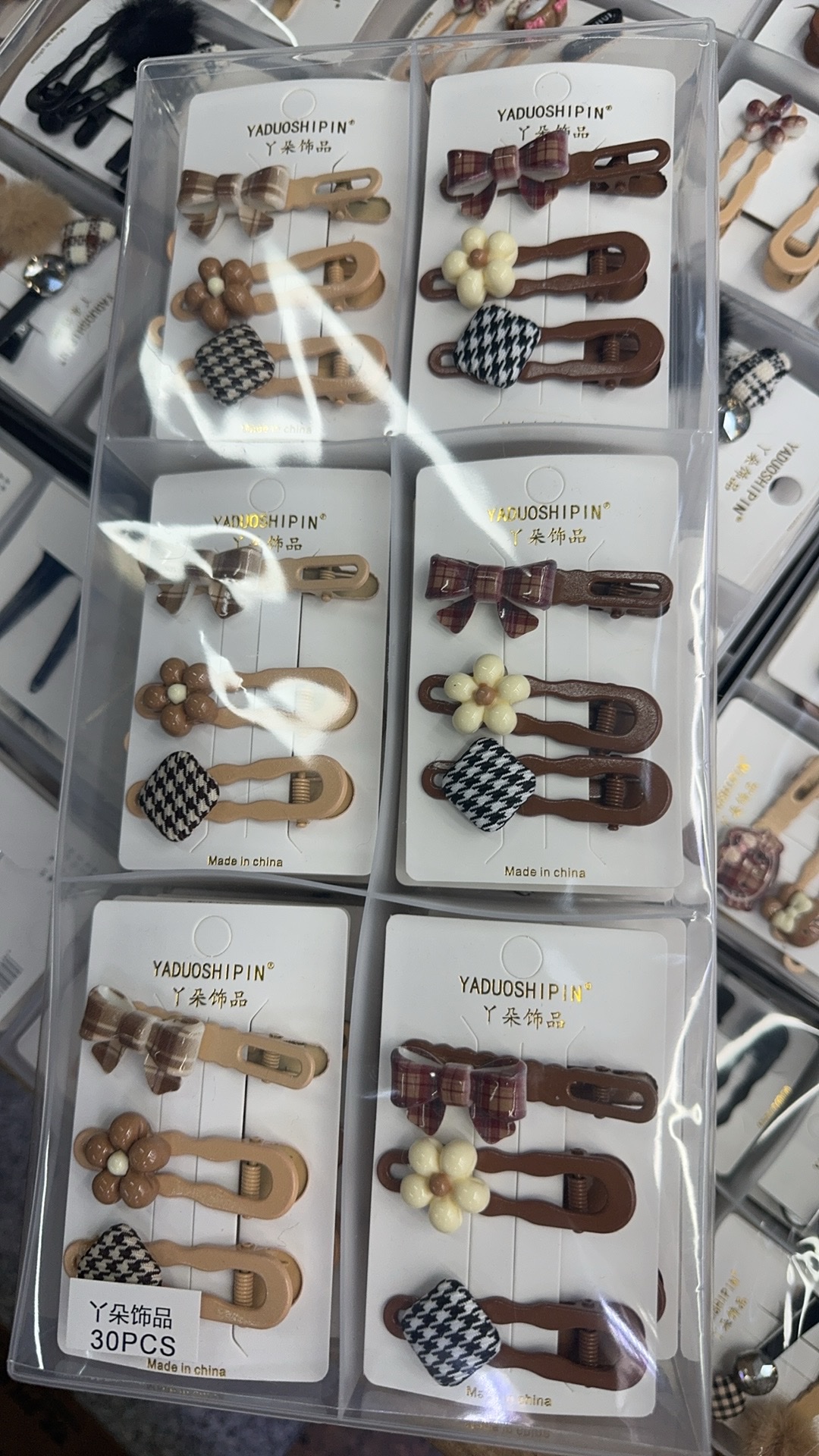 流行发饰细节图