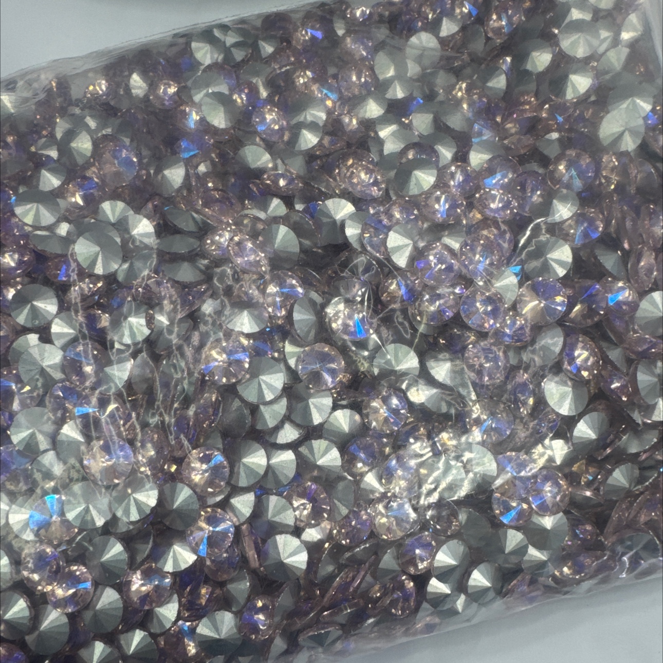 8#卫星粉红月光 水晶玻璃饰品详情图2