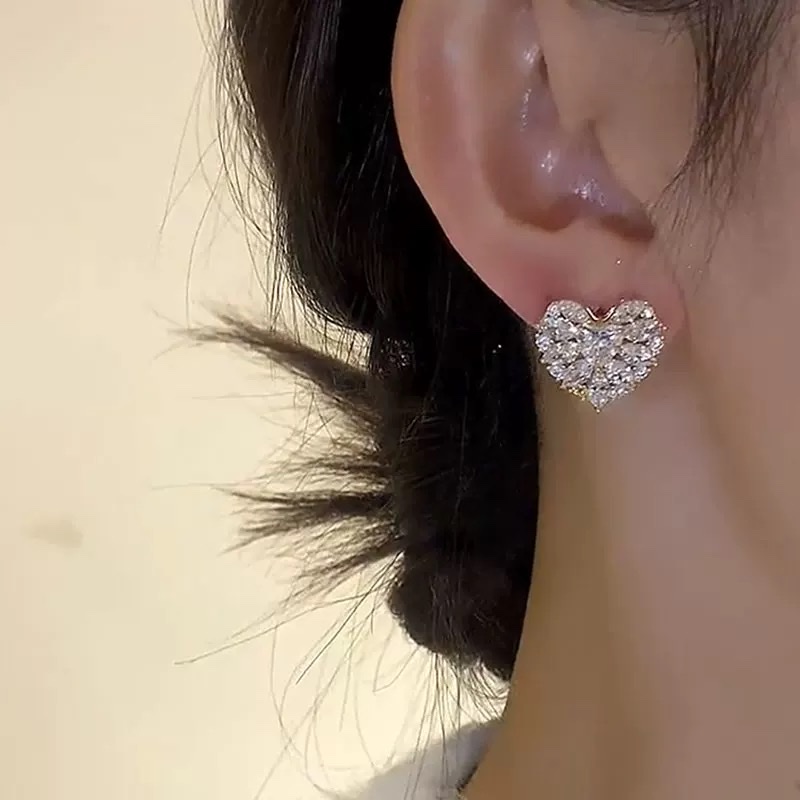 创意耳饰 独特设计 耳钉 简约时尚 高品质饰品 轻奢风格详情图4