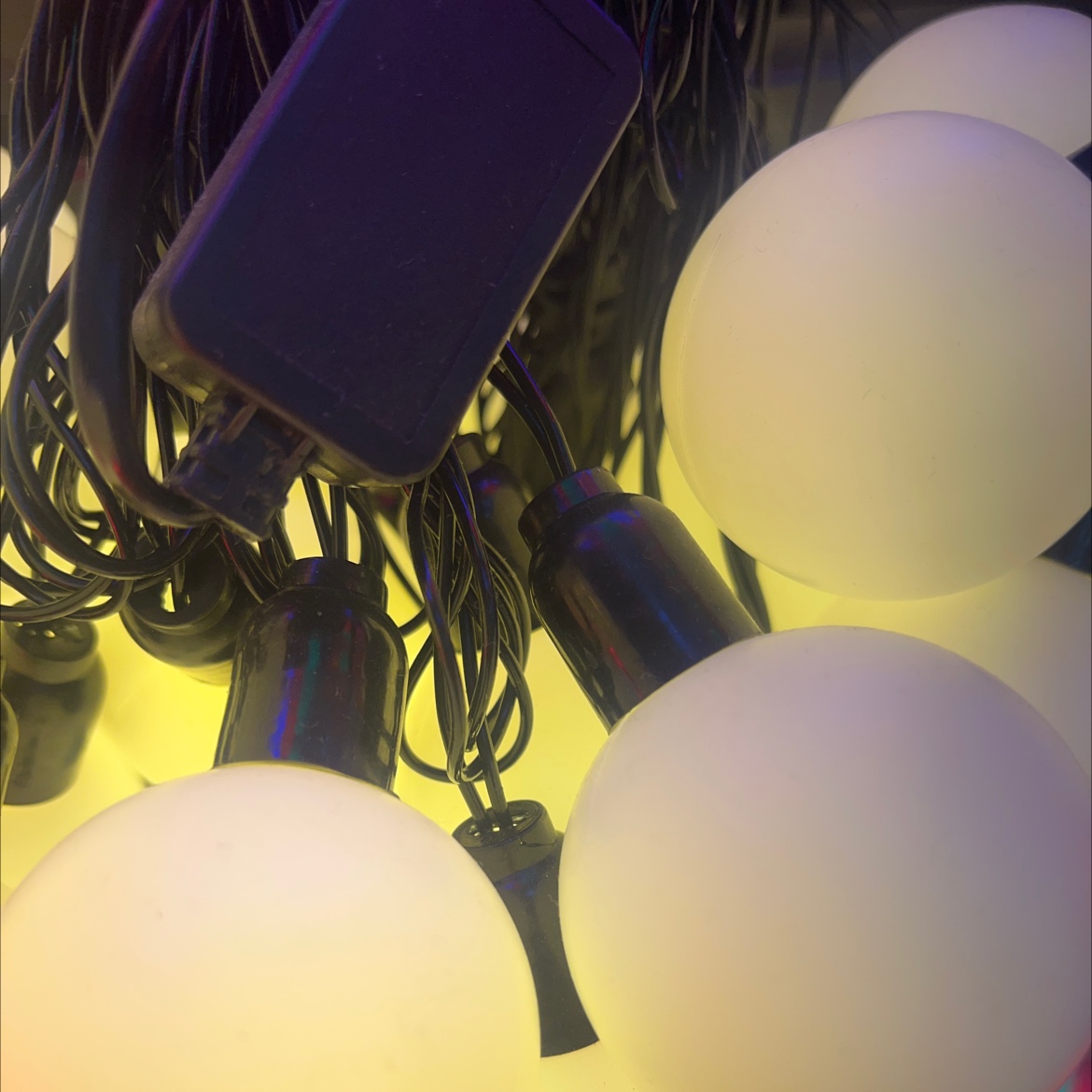 LED灯婚庆节日过年喜庆圣诞节生日春节国庆节派对万圣节装饰工程彩灯新年氛围串灯发光白底实物图