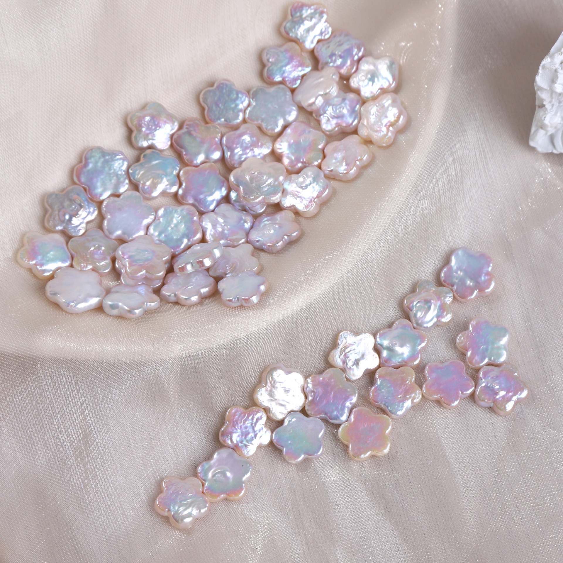 12mm silver-blue plum blossom Baroque natural freshwater pearl, high-quality flower pearl Application Scenario