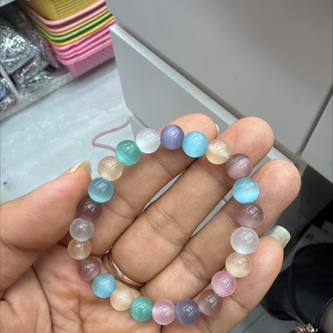 White cat's eye stone bracelet for women, light luxury, niche, exquisite and high-end jade bracelet gift, good luck bracelet detail image 2