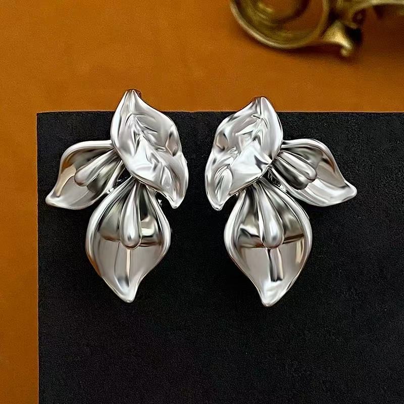 饰品/耳饰/钛钢耳钉/耳钉/圆饼耳钉细节图