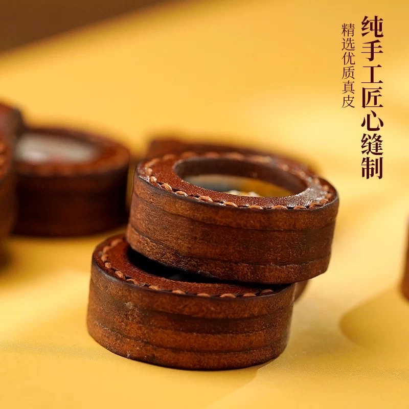 不锈钢十字架吊坠 佛牌风格 高级不锈钢吊坠配件 佛教文化精神象征 牛皮 手绘 立体 浮雕佛牌吊坠产品图