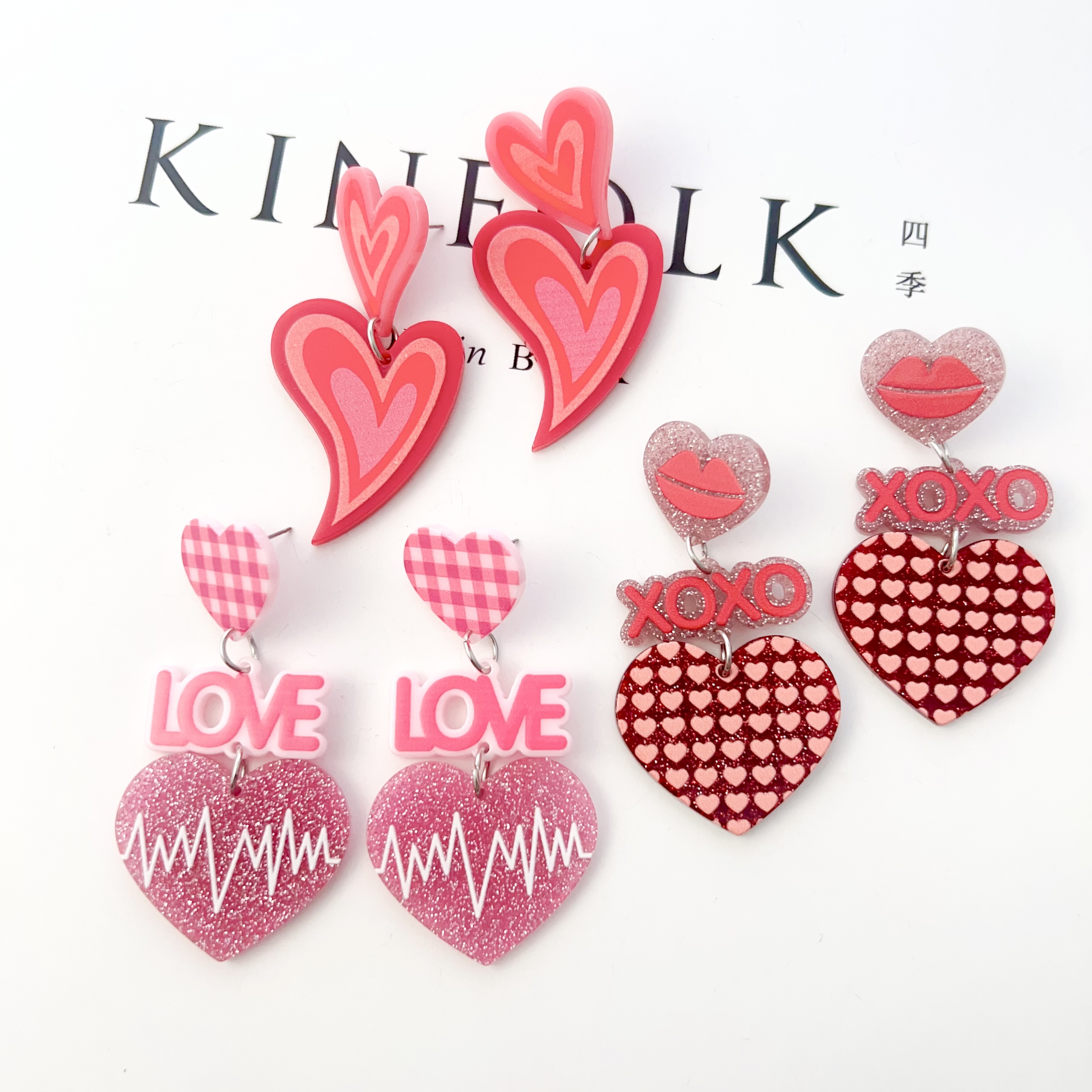 Cross-border acrylic printed colorful heart-shaped Valentine's Day series romantic atmosphere sweet earrings and earrings