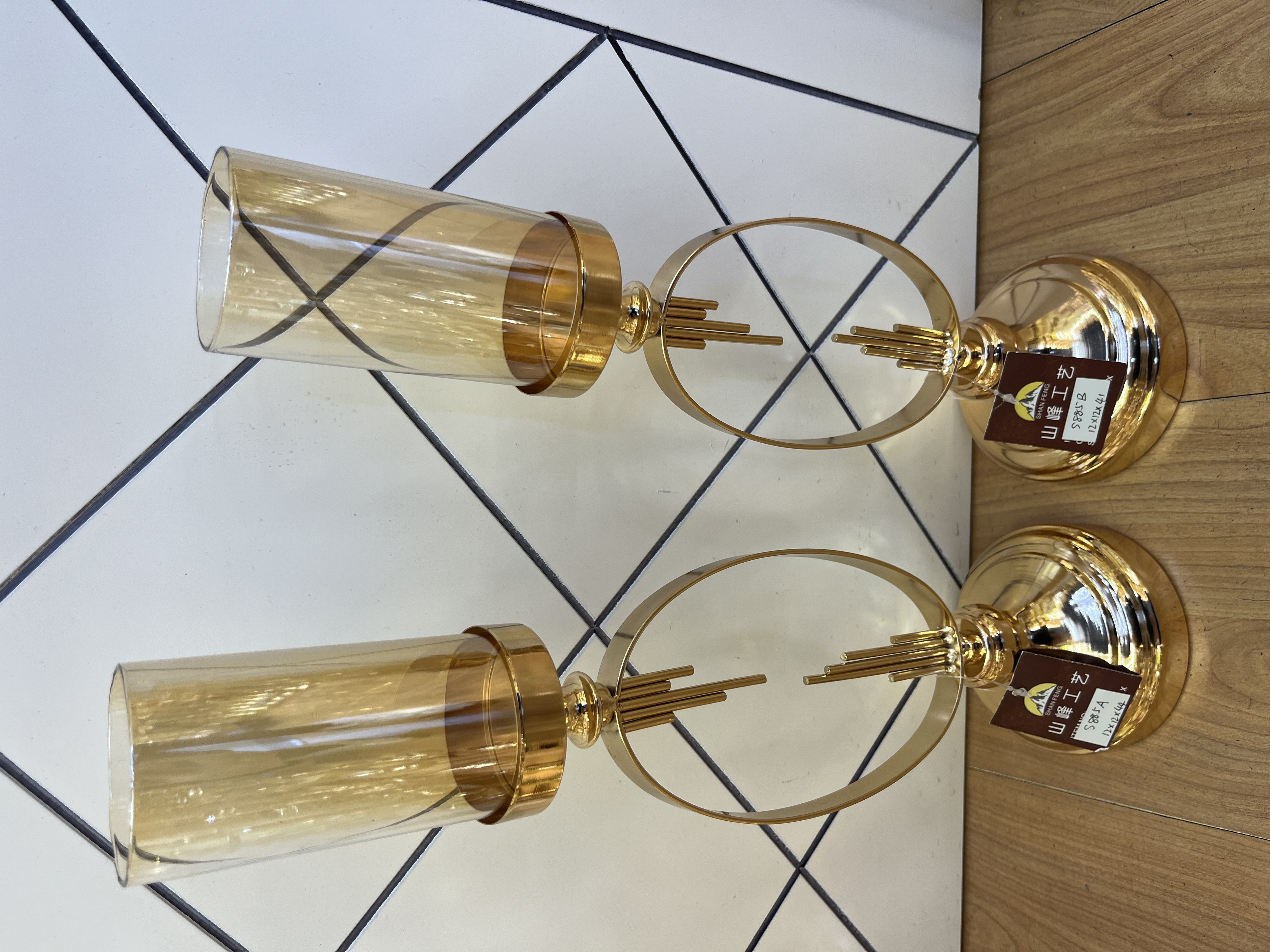 金属工艺品实物图