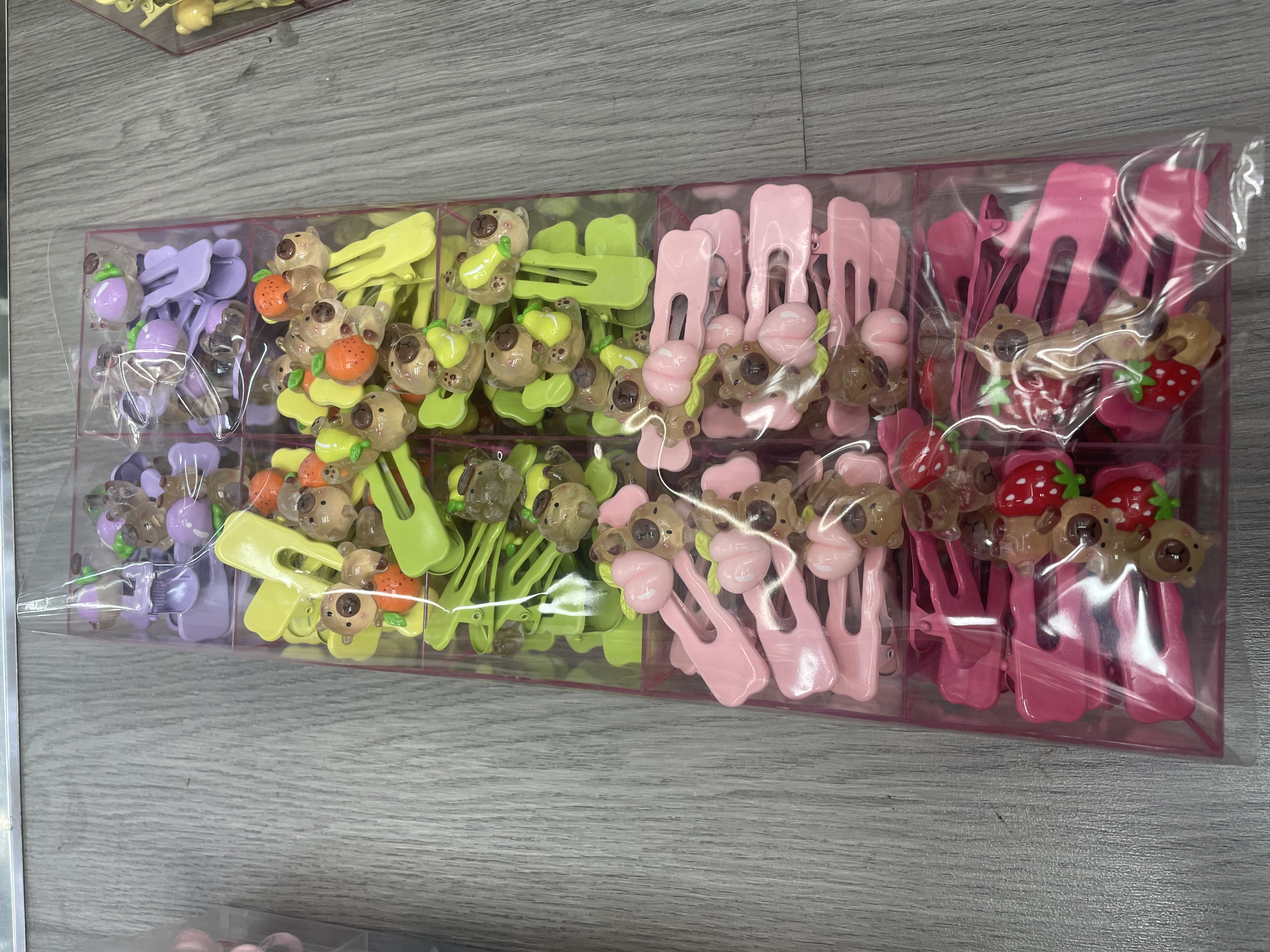 2024 New personalized Capibara cartoon children's hair clips and hair accessories, cute and creative accessories, creative accessories, creative accessories details Picture
