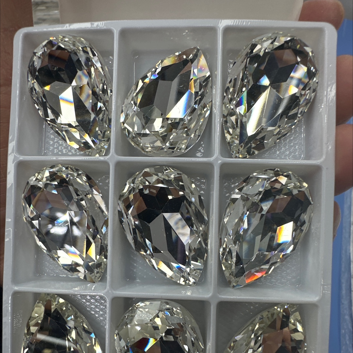 工厂直销DIY饰品美甲头饰 服装辅料 配饰 20*30 水滴K9尖底玻璃详情图11