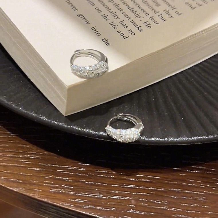 925 Silver ear rings, fashionable and elegant for women, anti-allergy ear buckles, new Korean version earrings, 444 accessories, earrings, earrings, stud accessories detail image 4