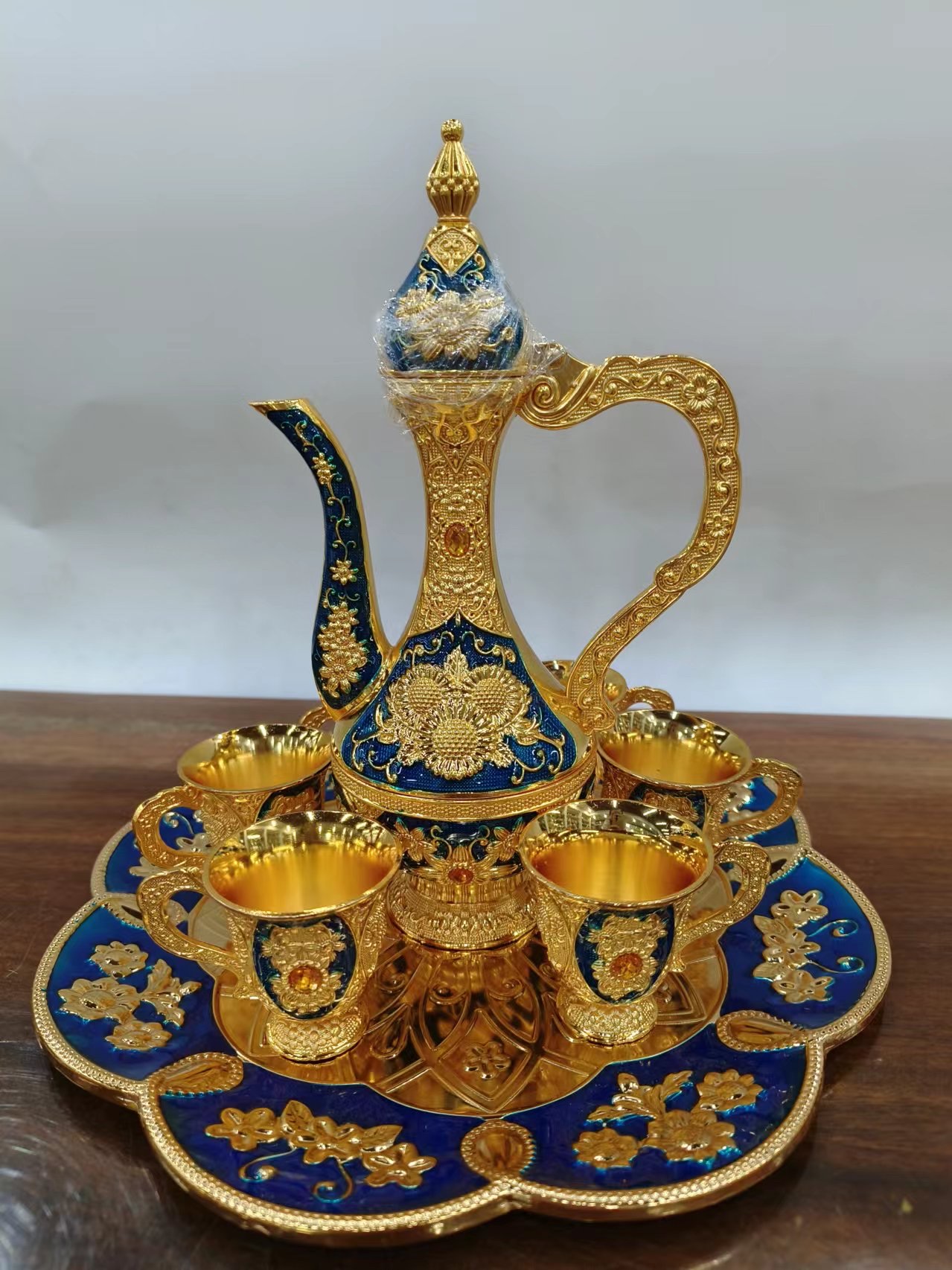 景泰蓝珐琅神灯铜摆件流行家居装饰品 卡通转转手表设计独特时尚潮流表款细节图