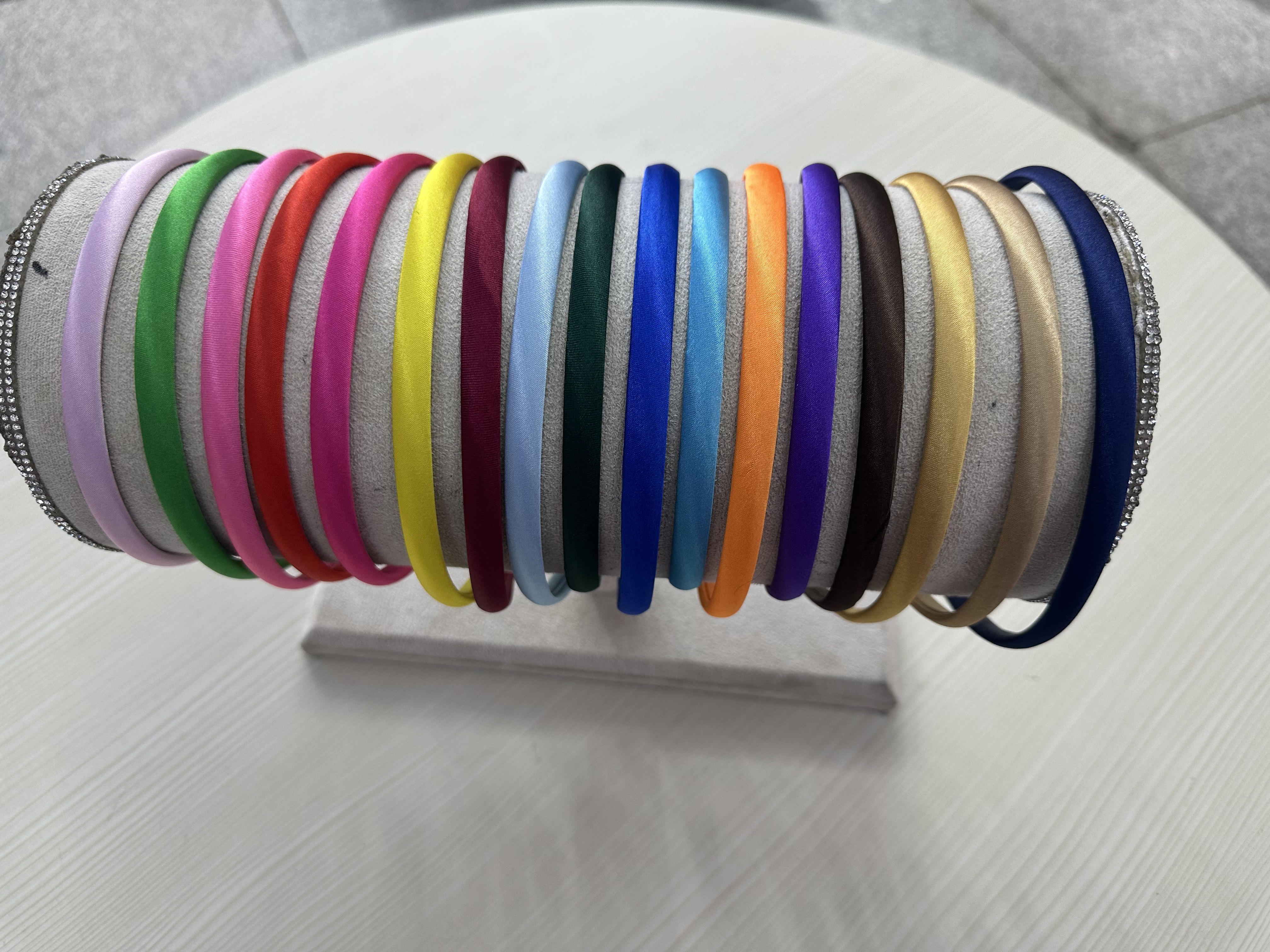 Children's princess Korean-style hair tie, rabbit hair tie, hair band, creative accessories, sweet and cute, not damaging hair quality, soft and tender, strong skin affinity, creative accessories and headwear, children's princess Korean-style hair tie, rabbit hair tie Specification image