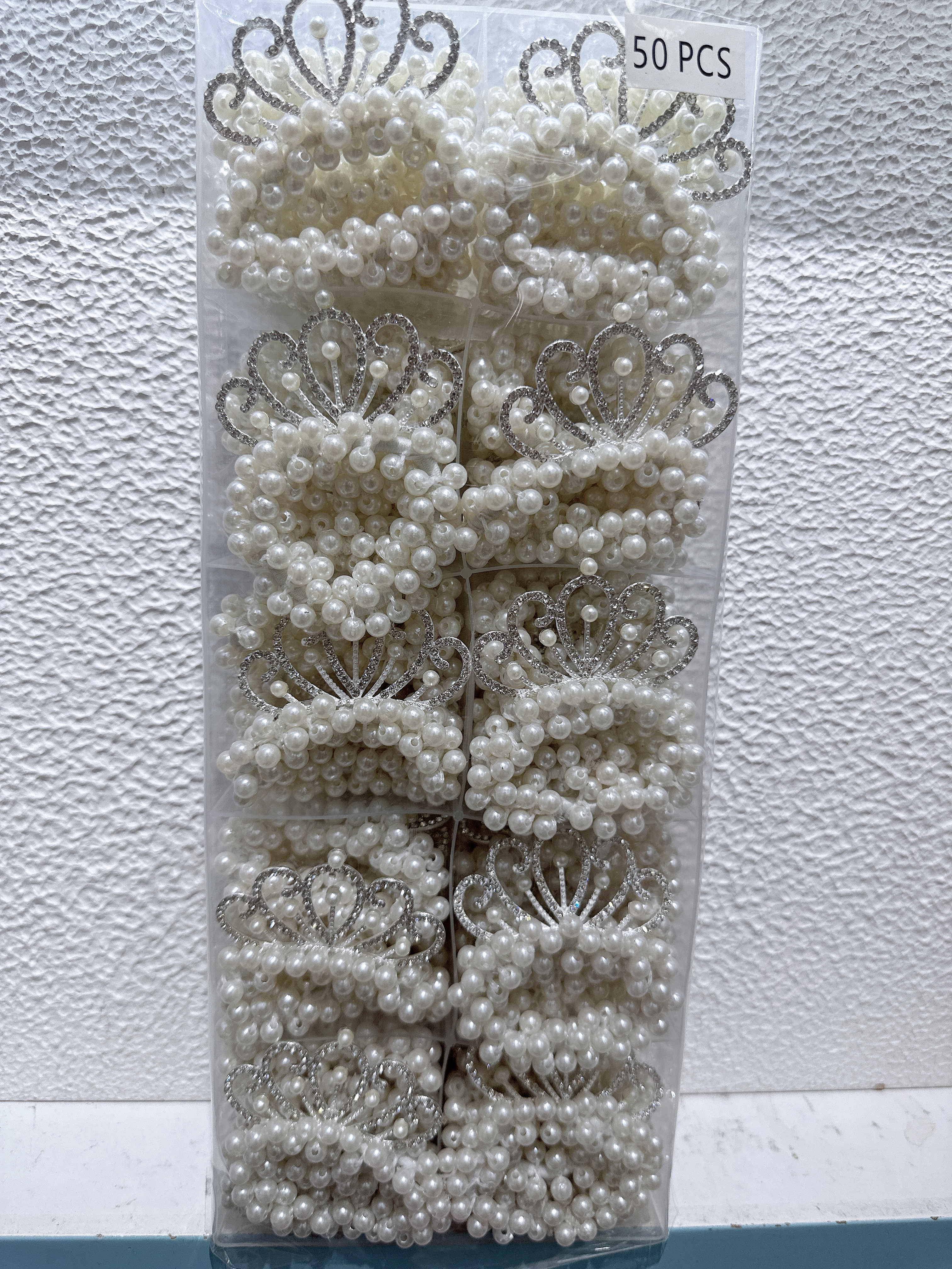 New pearl hair band, Korean style sweet hair tie accessory, fashionable and simple hair accessory, ladies' hair band, trendy hair band Item Picture