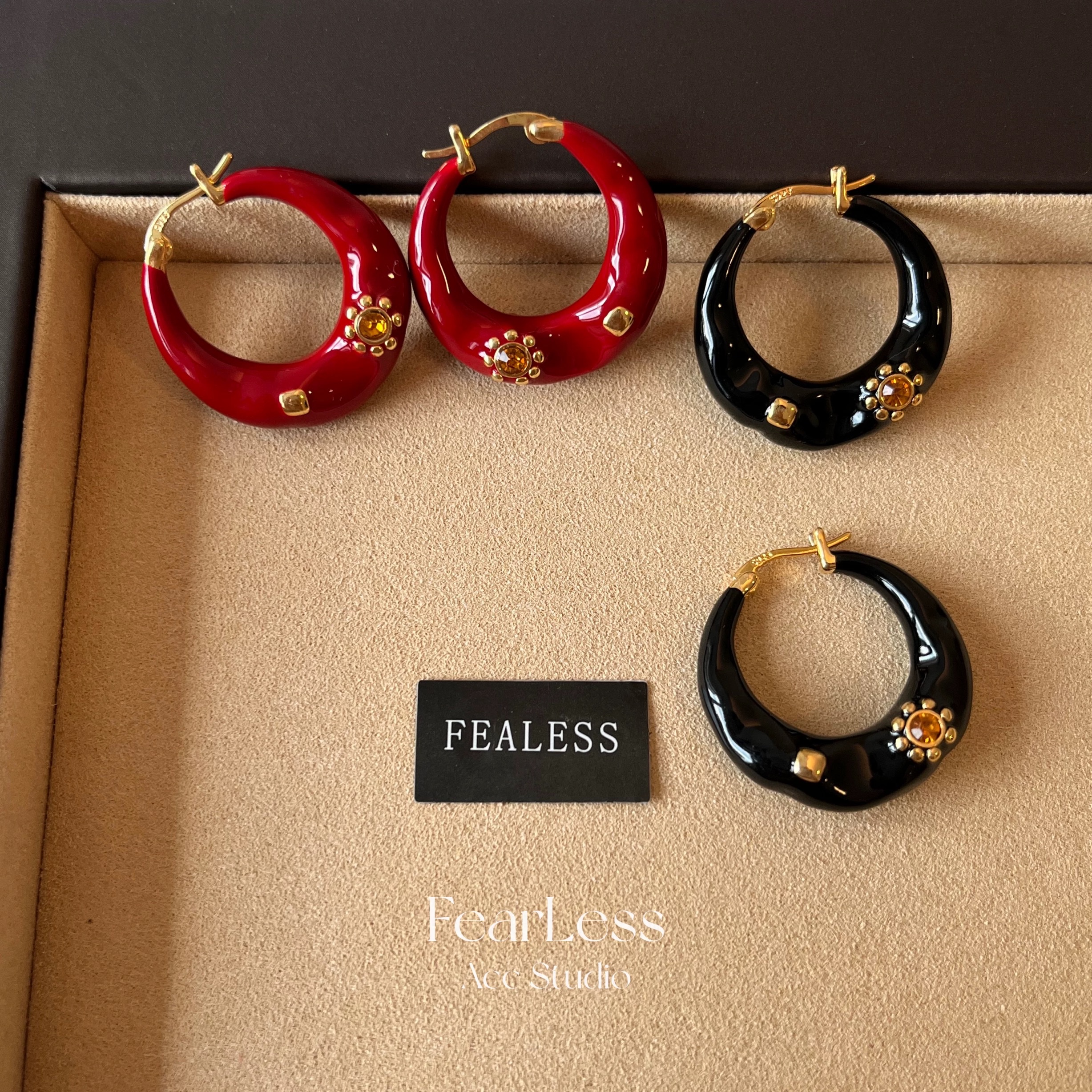 Retro high-end enamel drop earrings, simple and versatile autumn and winter earrings, niche ear loops, women's accessories, earrings, stud earrings, creative accessories, 1218 accessories, accessories, accessories, earrings, stud earrings, stud earrings, stud earrings detail image 5