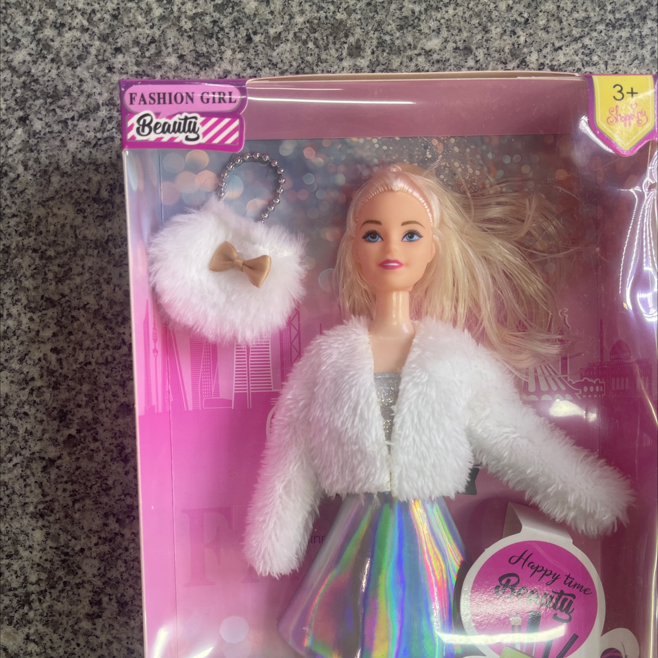 新款芭比娃娃欢迎新老客户选购配件衣服。随机混装。儿童玩具芭比娃娃详情图4