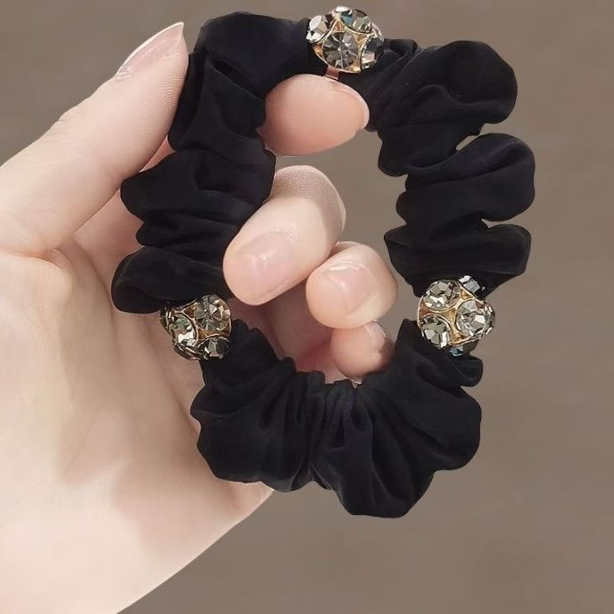 Hair tie, hair band, large intestine hair tie, high elasticity, durable, no marks, no damage to hair, light hair flower, hair accessory, fabric hair tie, hair tie, hair tie, large intestine hair tie, autumn and winter hair tie, hair tie details Picture