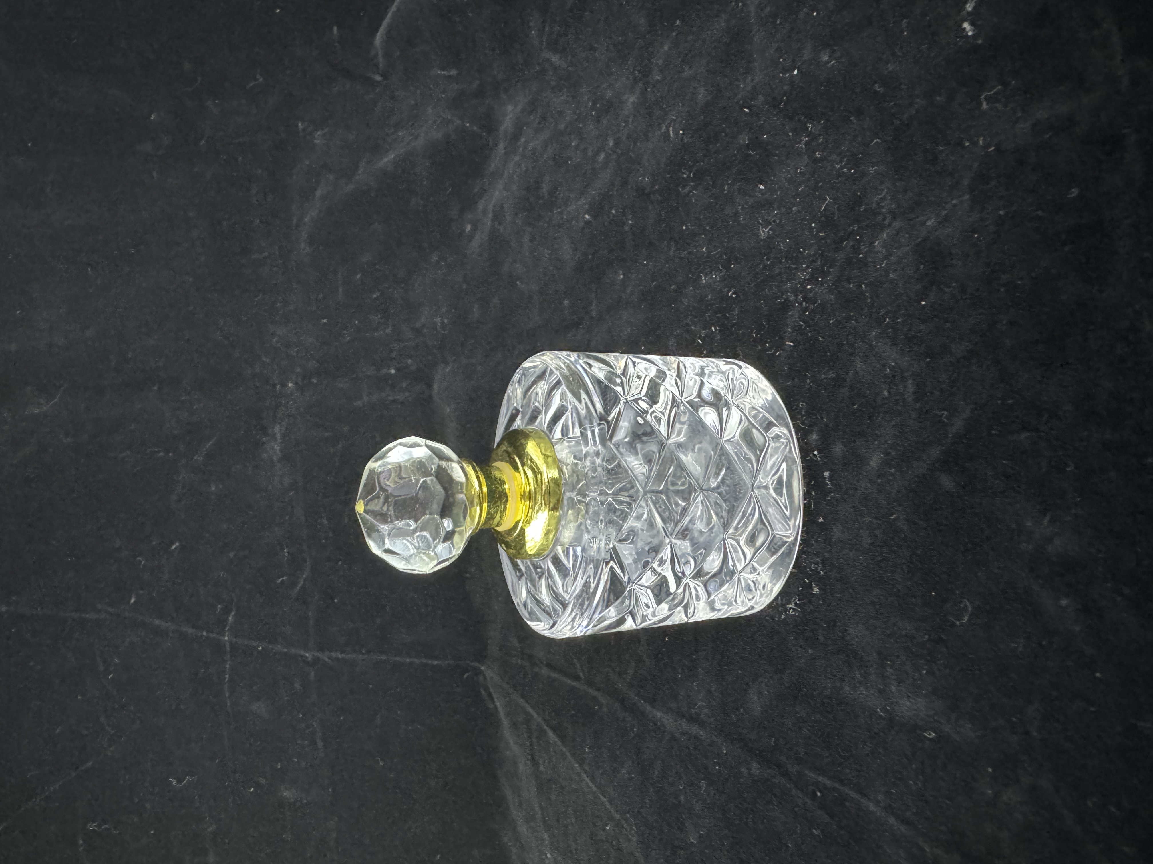 2024年新款3ml香水瓶2024年新款3ml香水瓶2024年新款3ml香水瓶2024年新款3ml香水瓶2024年新款9