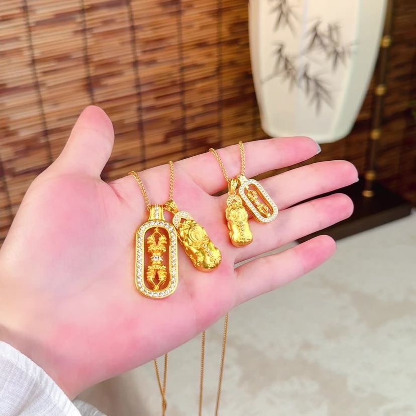 韦雪同款铜镀K金项链貔貅金刚镶钻吊坠叠戴轻奢饰品锁骨链女链条详情5