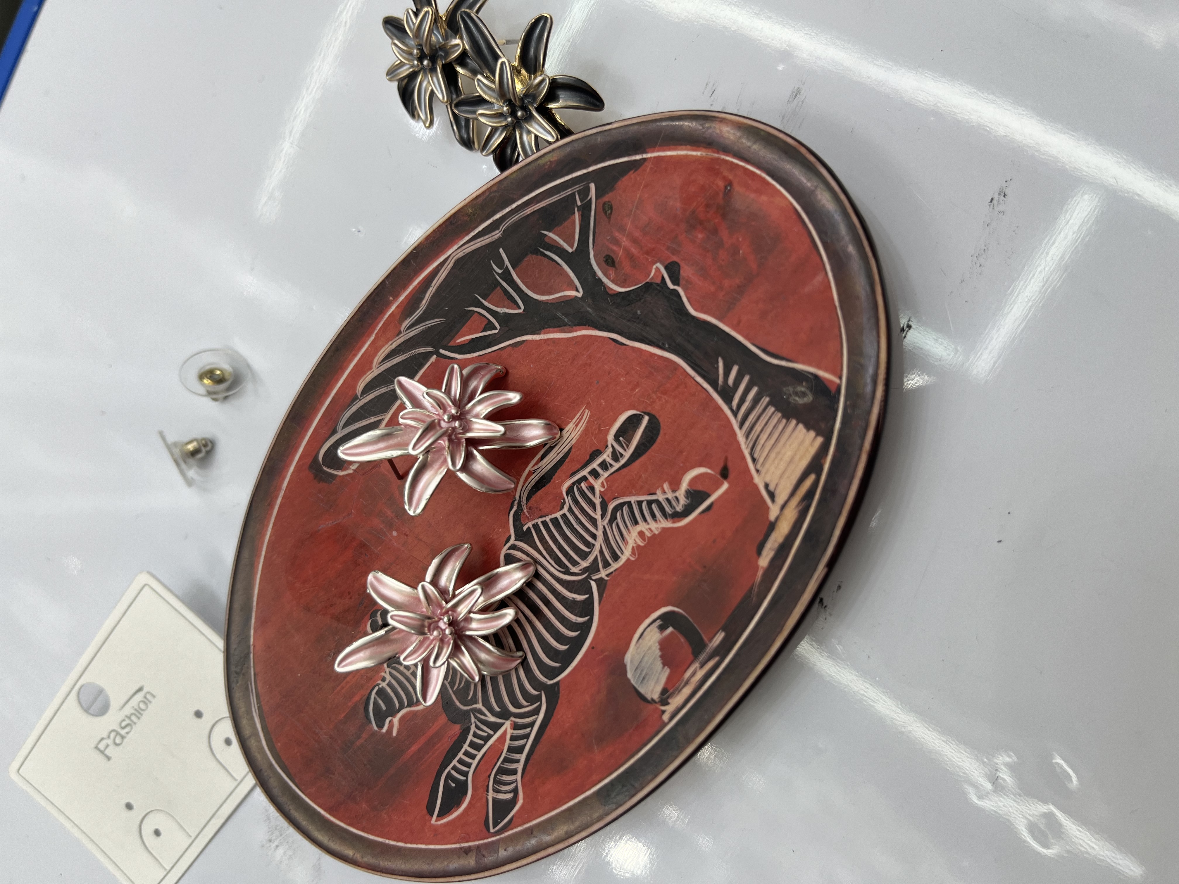 个性时尚耳饰 独特饰品 精致耳夹 高级感耳环设计 美丽耳饰装饰品耳饰细节图