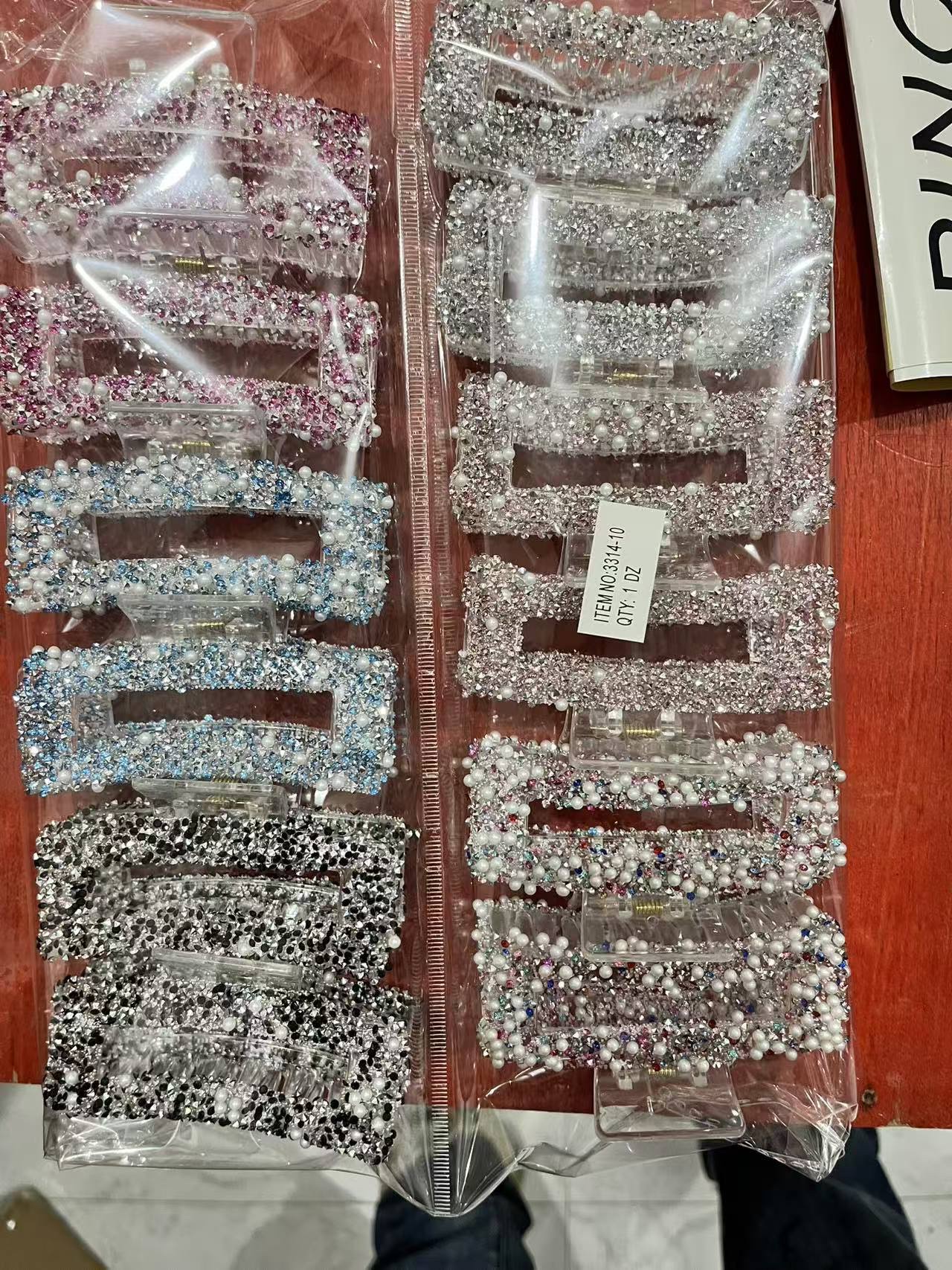 DIY手工制作套件 树脂珠子钥匙扣配件 奶油胶饰品配件 创意手工材料包4款价格一样白底实物图