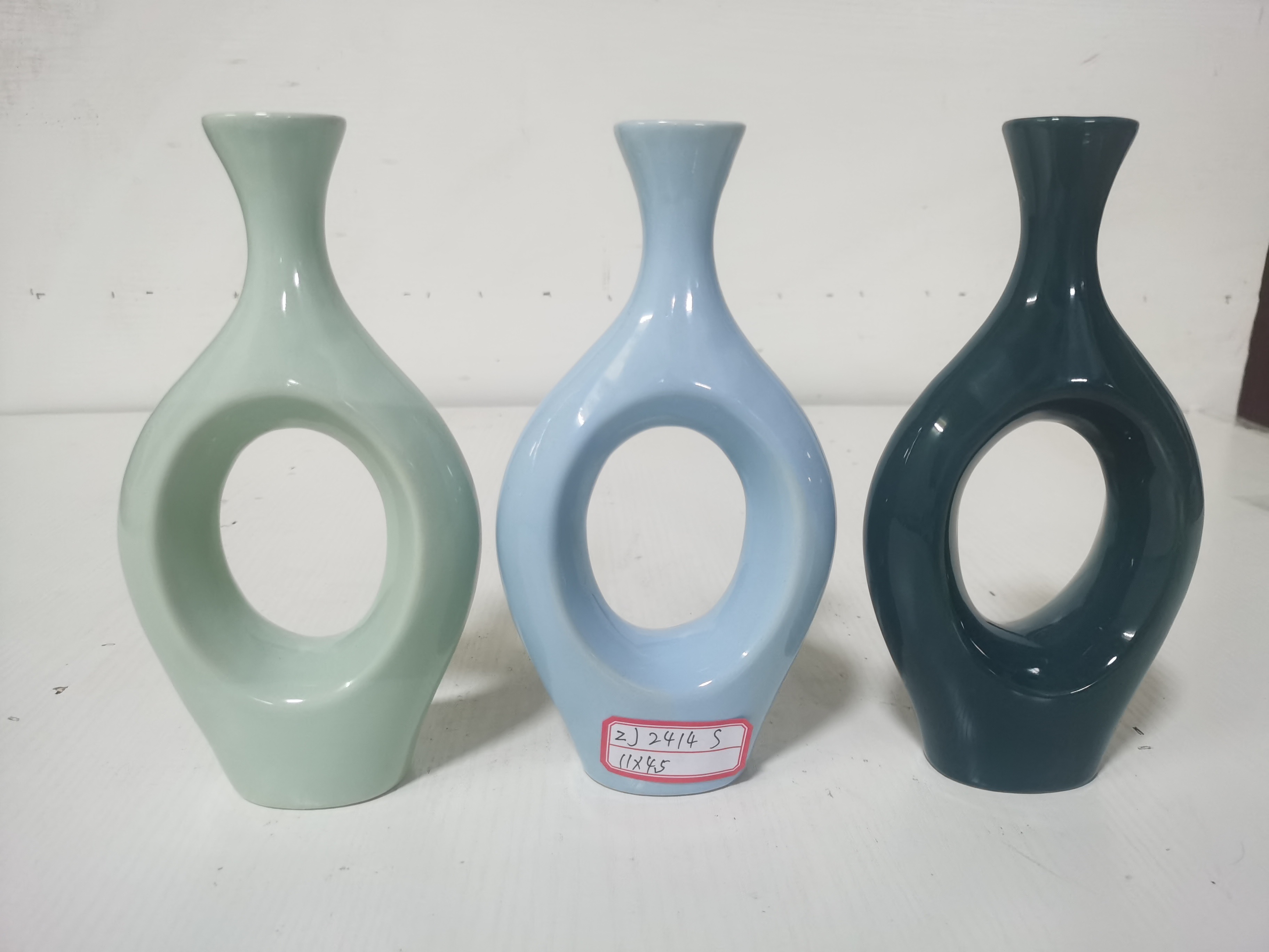 精品陶瓷花瓶 艺术摆件 现代简约陶瓷工艺品 家居装饰品 高雅瓷器赏心悦目 2414s