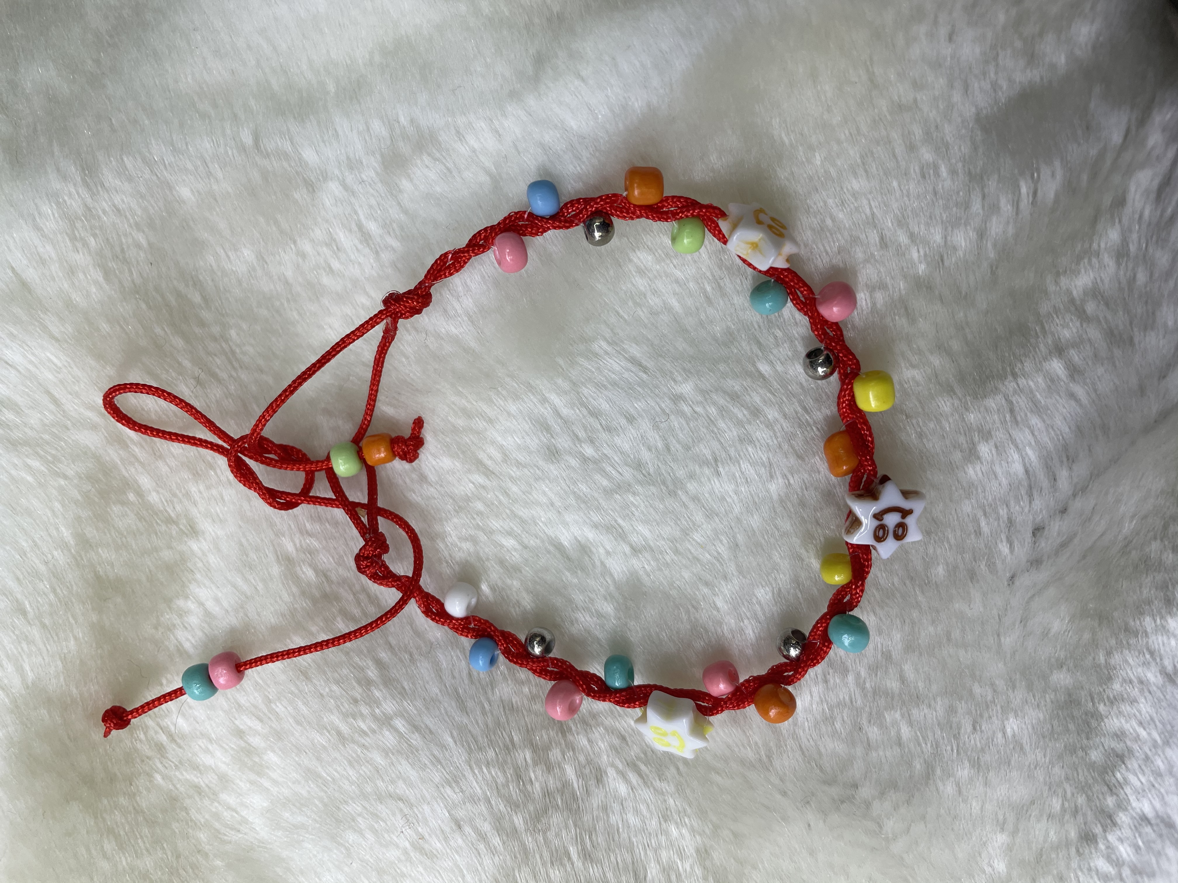 幸运草五彩红绳子七彩磁珠加七彩太阳花手链脚链细节图