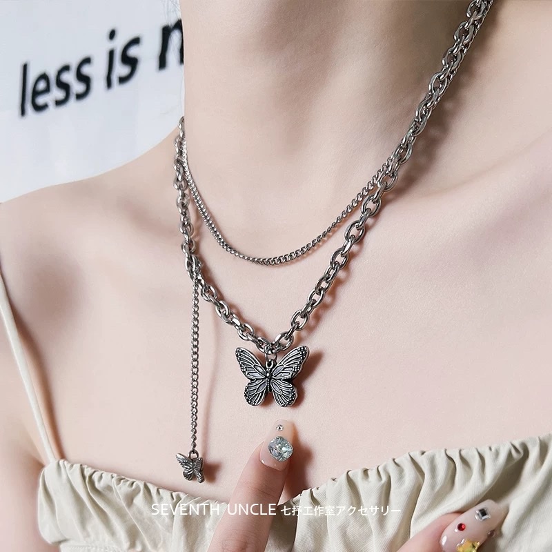 Butterfly necklace, titanium steel double-layer high-end niche design, sweet and cool, spicy girl style accessory, new women's necklace detail image 2