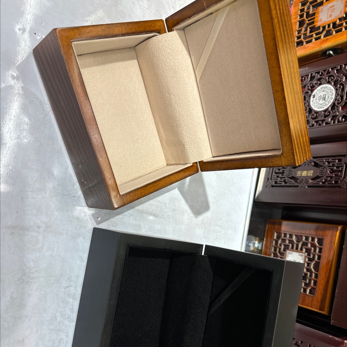 精美首饰盒 耳饰包装盒 高档饰品包装卡片 专业首饰包装盒 保护珍贵饰品 不易损坏细节图