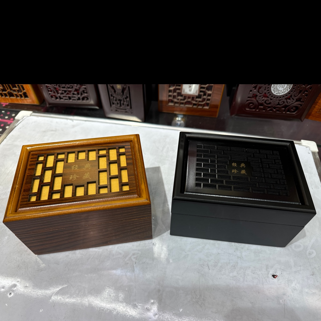 精美首饰盒 耳饰包装盒 高档饰品包装卡片 专业首饰包装盒 保护珍贵饰品 不易损坏