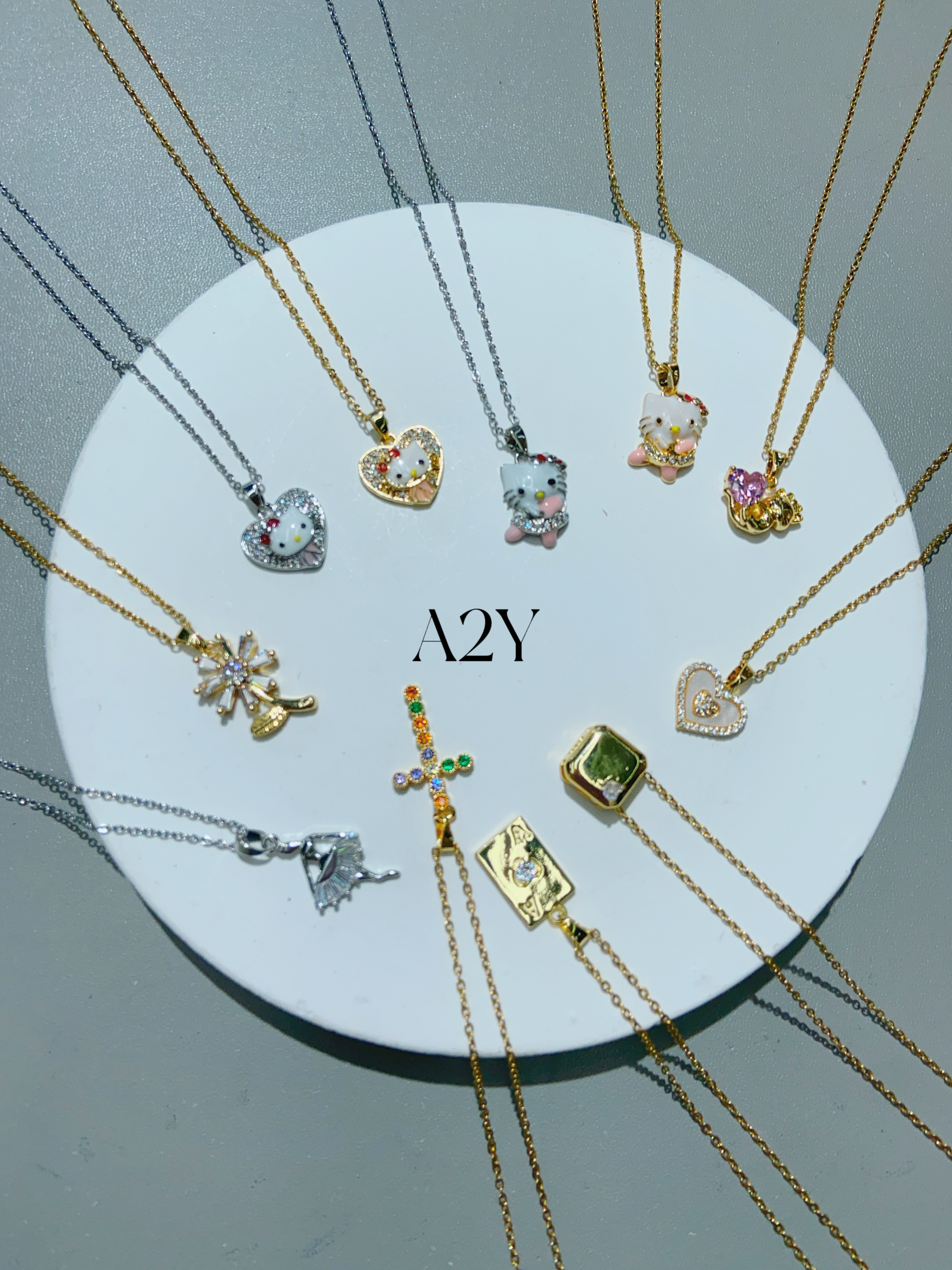 Stainless steel copper gold-plated necklace, pearl necklace, European and American style Application Scenario
