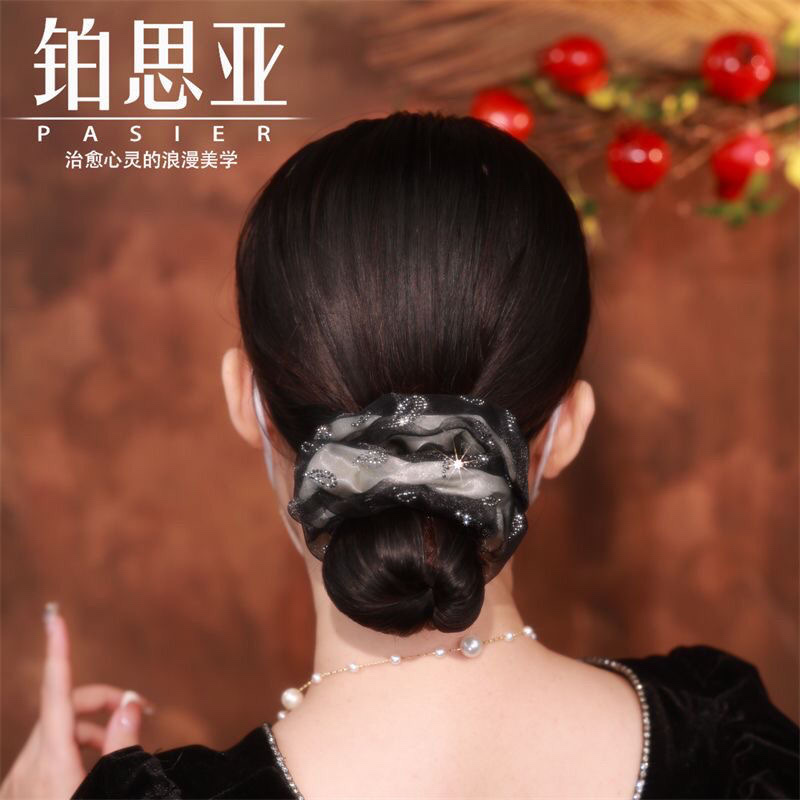 Bosiya retro letter Large Intestine Hair Band for Women 2024 New style fashionable hair tie Fluffy organza leather band hair accessory, hair band, hair tie large Intestine hair band autumn and winter hair band details Picture