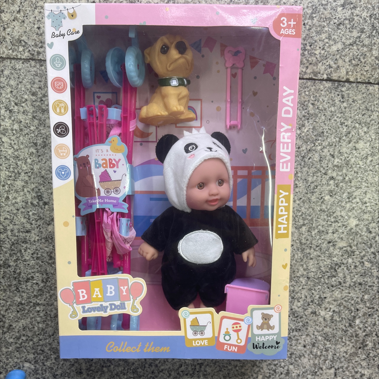 New Barbie dolls welcome both new and old customers to purchase accessories and clothes. Randomly mix children's toys such as Barbie dolls detail image 4