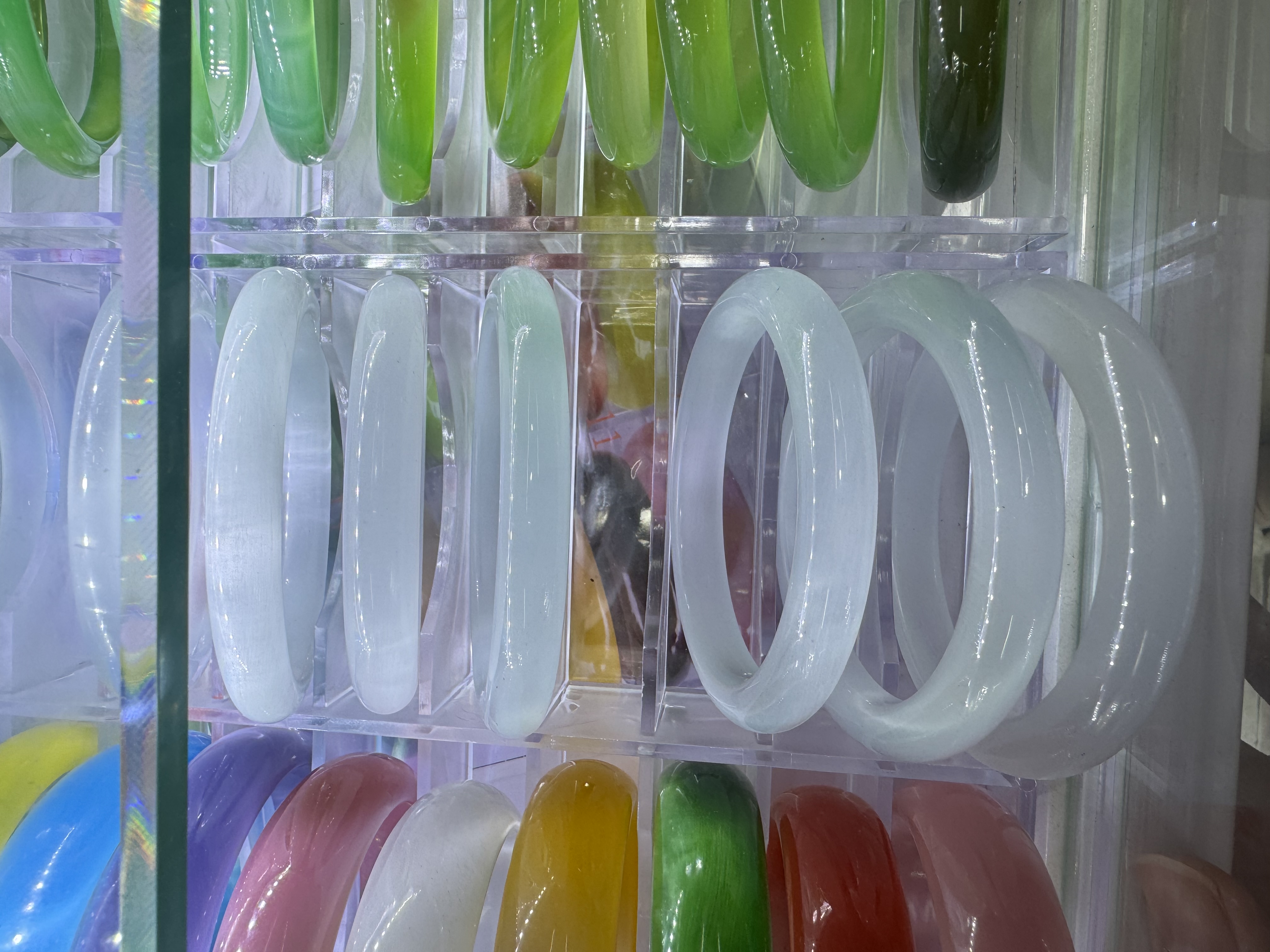 3a高品质白月光冰种琉璃猫眼石手镯女冰冰蓝国风玉髓新中式高级感产品图