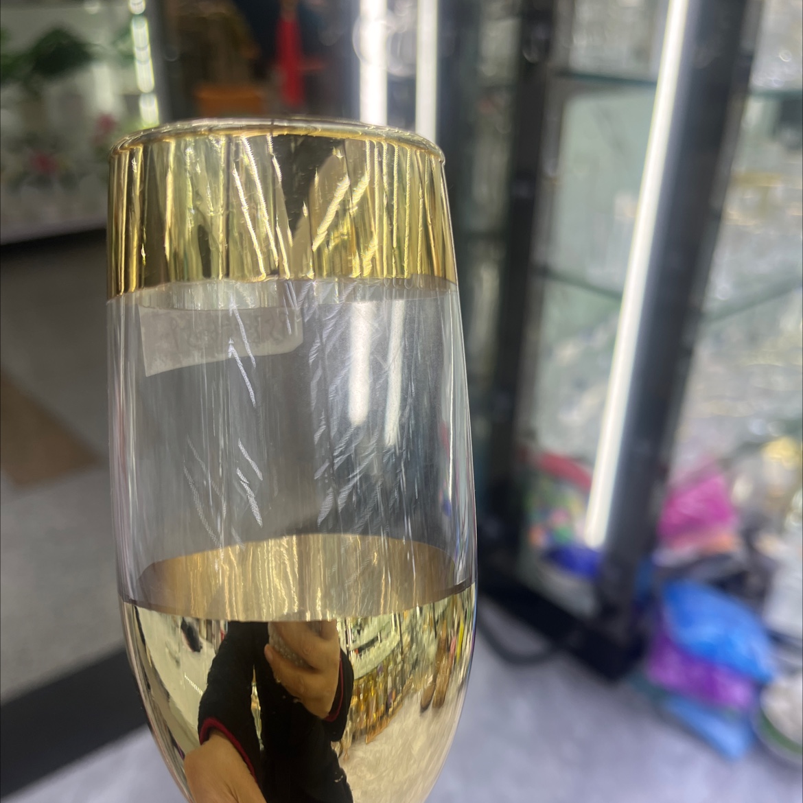 High-footed glasses, red wine glasses, exquisitely printed small glass wine glasses, beer tower wine glasses, high-quality wine and beverage glasses Specification image