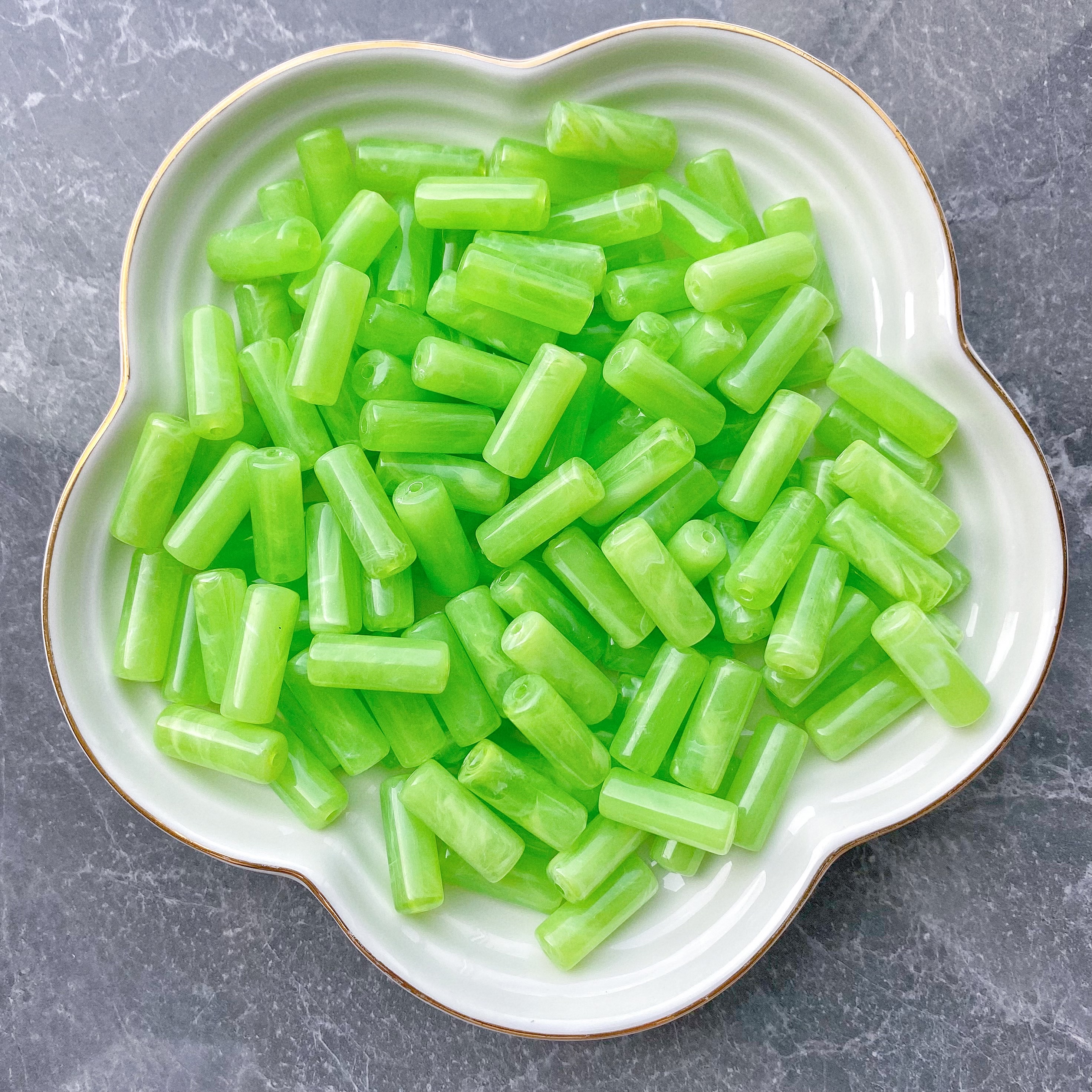 Acrylic 8×20mm tubular beads, two-color and multi-color cloud mist, cloud-like stone scattered beads, DIY handmade bracelets, necklaces, mobile phone chains, backpack chains, jewelry, accessories Item Picture