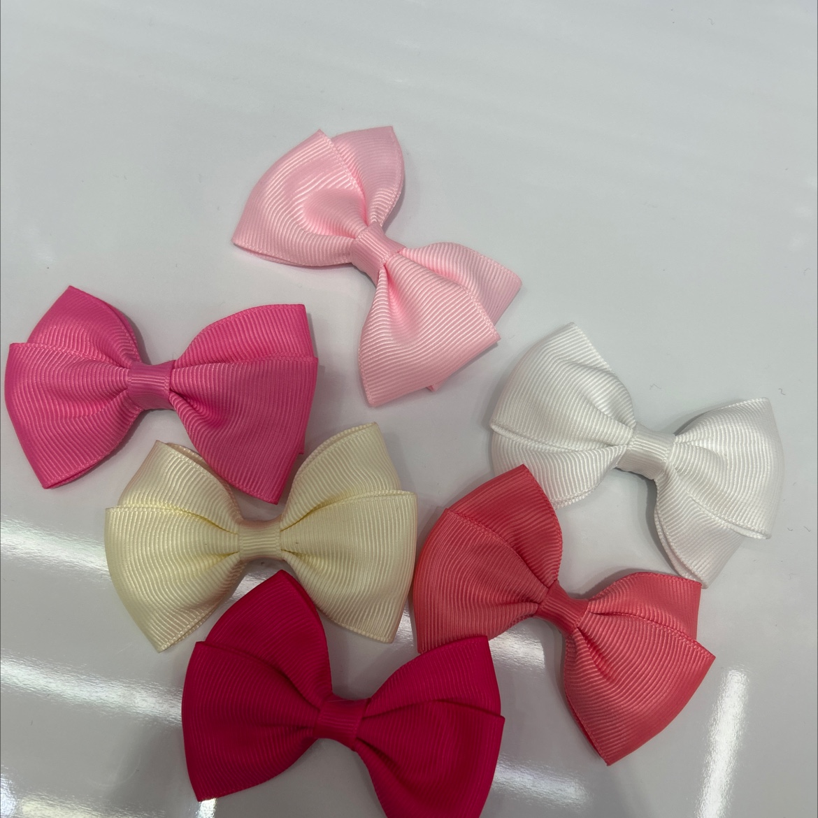 Cute children's hair clips, simple and elegant children's hair accessories