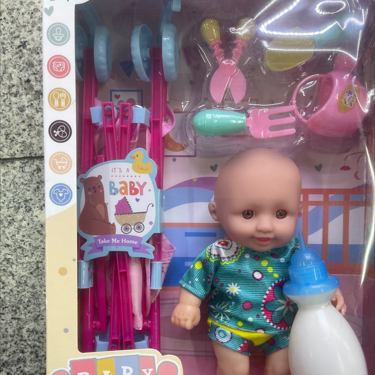 New Barbie dolls welcome both new and old customers to purchase accessories and clothes. Random mixing. New Barbie dolls welcome both new and old customers to purchase accessories and clothes. Random mixed packaging... Barbie children's toys Application Scenario