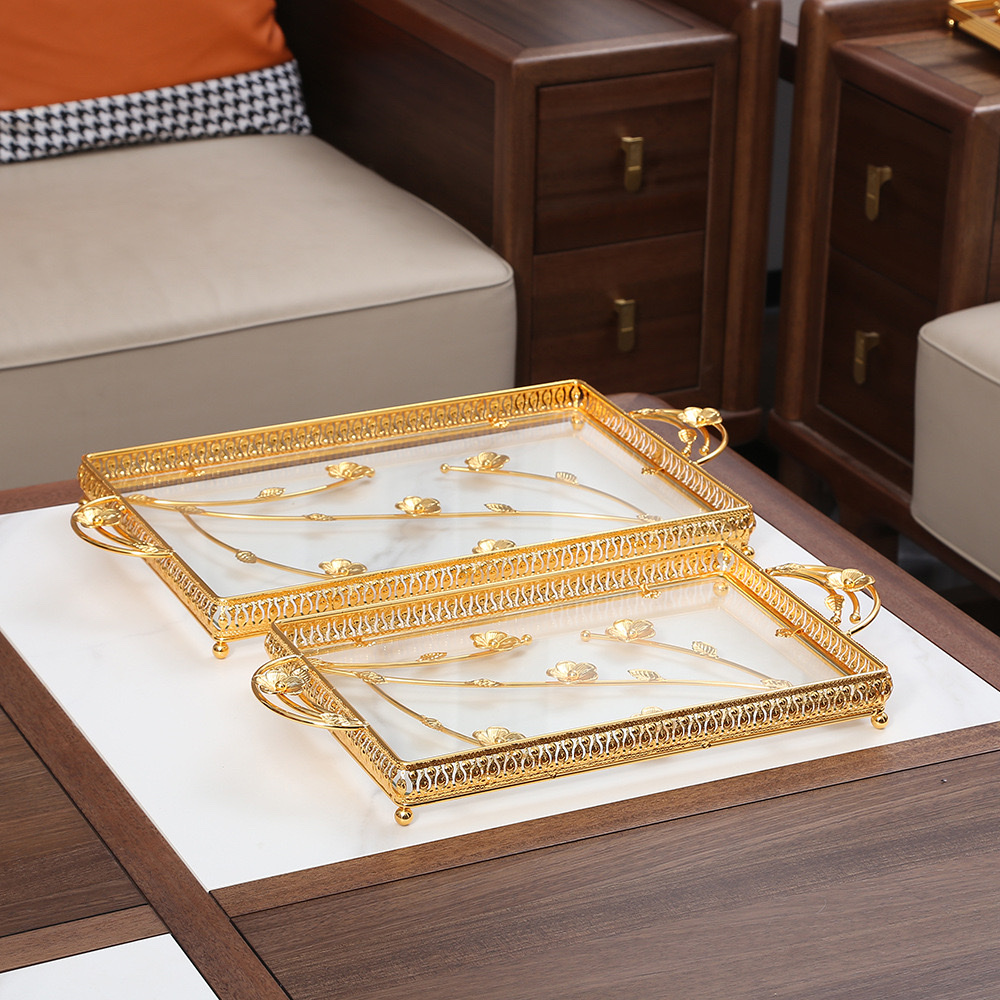 European-style furniture storage trays, cross-border creative and fashionable candy trays, iron light luxury multi-functional retro fruit trays, handicraft ornaments