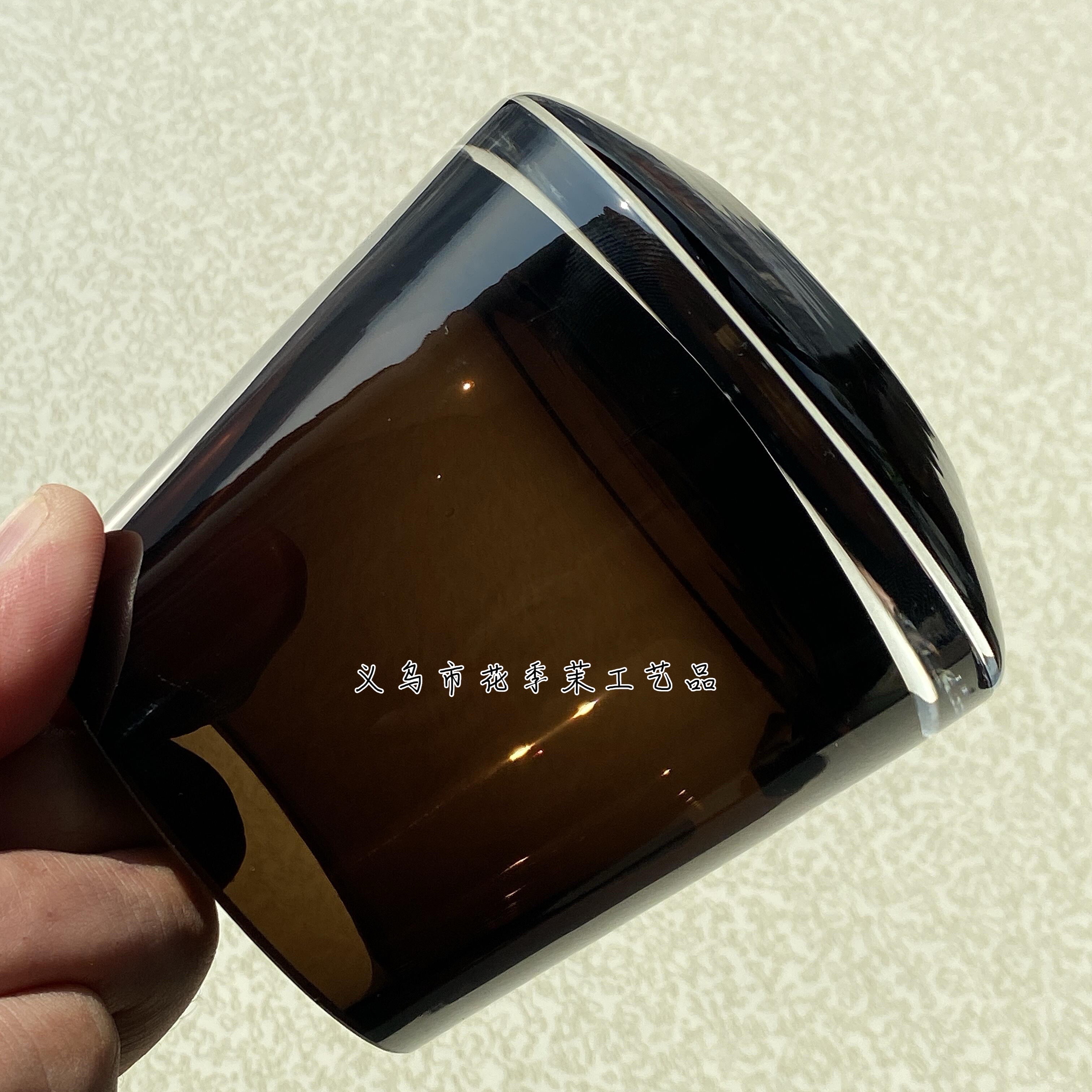 装饰花瓶实物图