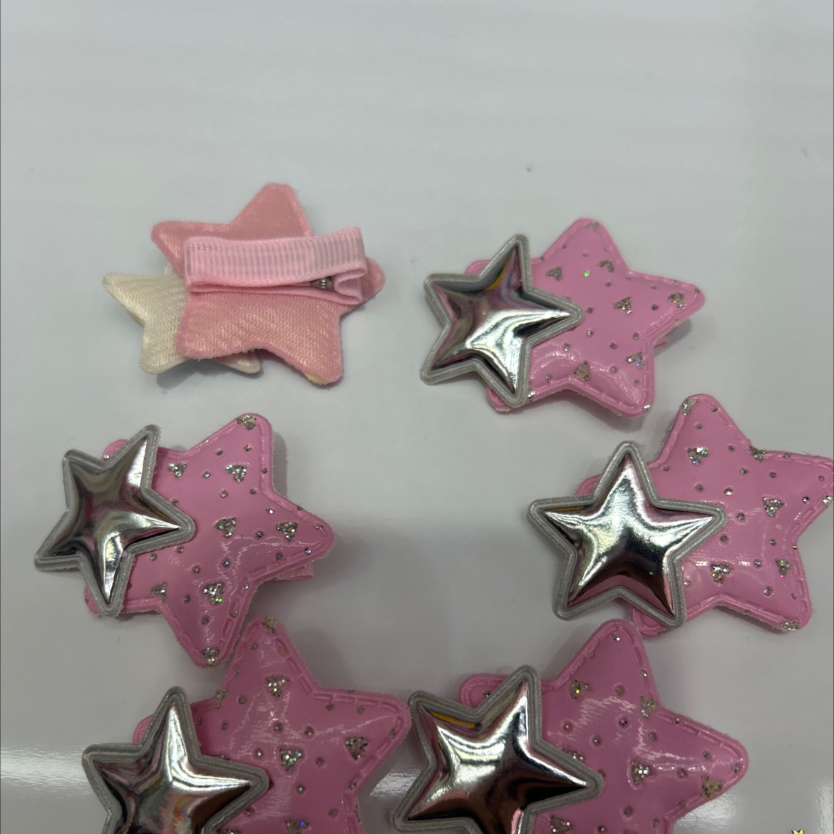 New five-pointed star trendy hair clips for children, warm and cute decorative items, a gift for children's hearts details Picture