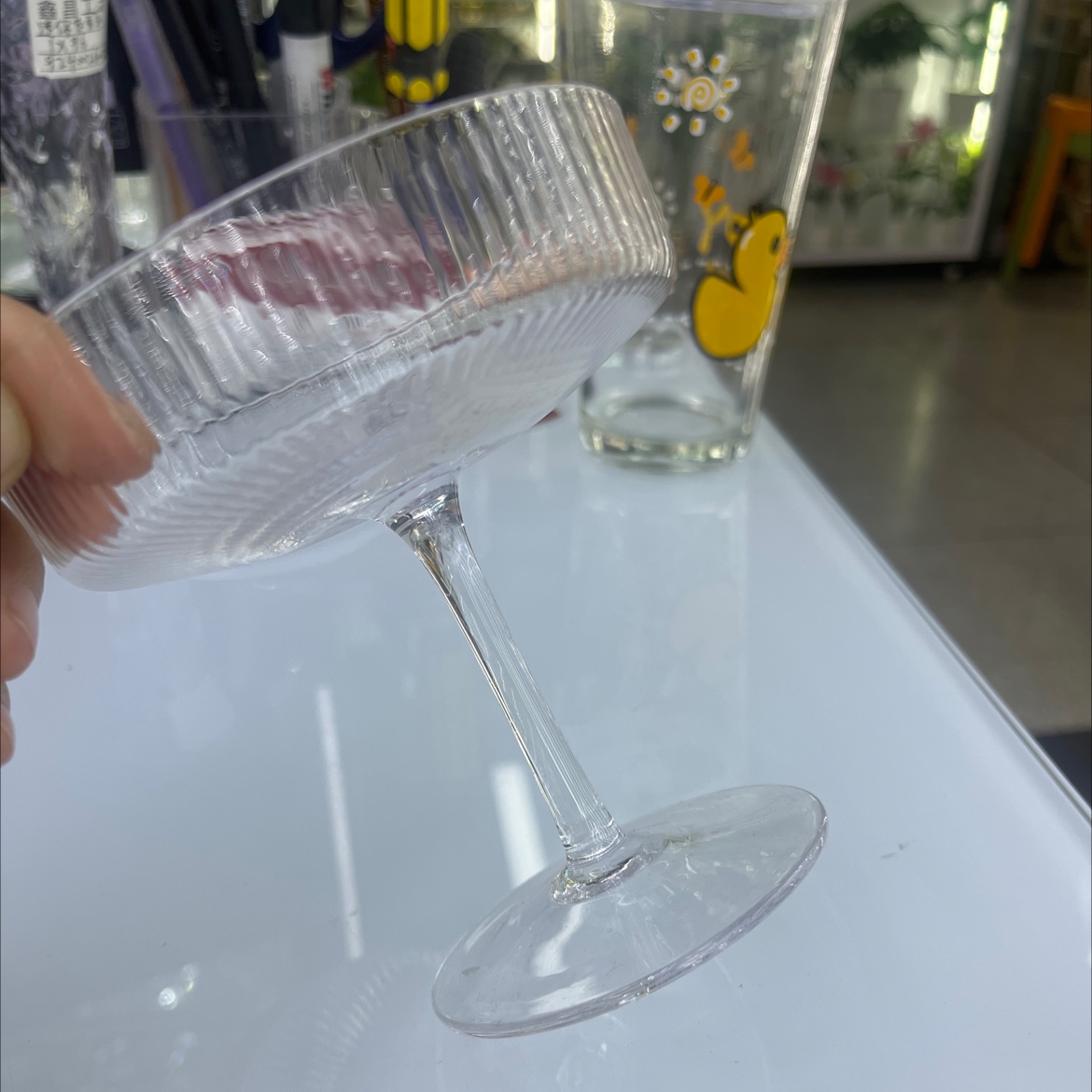 Special beer tower, tall glass, red wine glass, small glass wine glass, printed wine glass set, high-quality drinking experience wine glass Item Picture