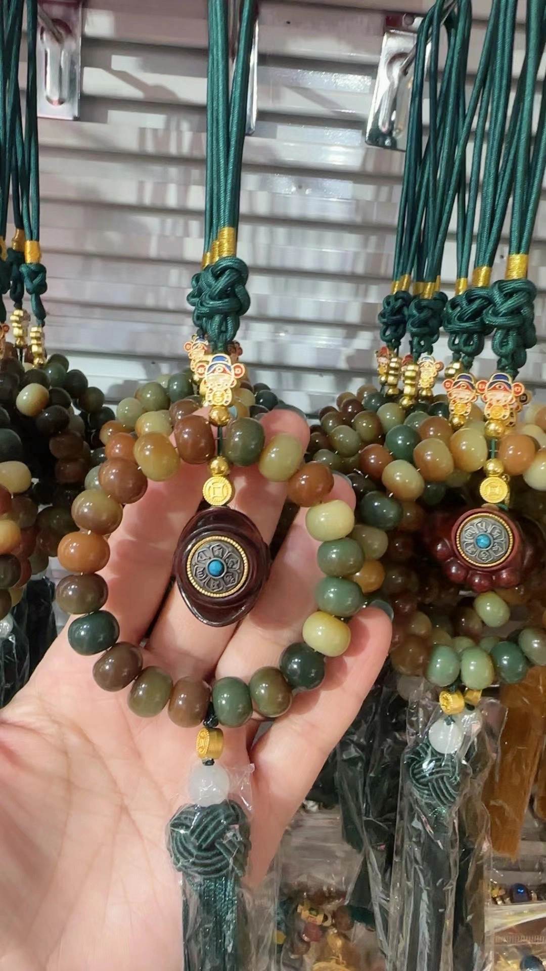 Bodhi Root Text Play car hang, Bodhi Bodhi Buddhist Prayer beads car hang, safe entry and exit car hang detail image 2