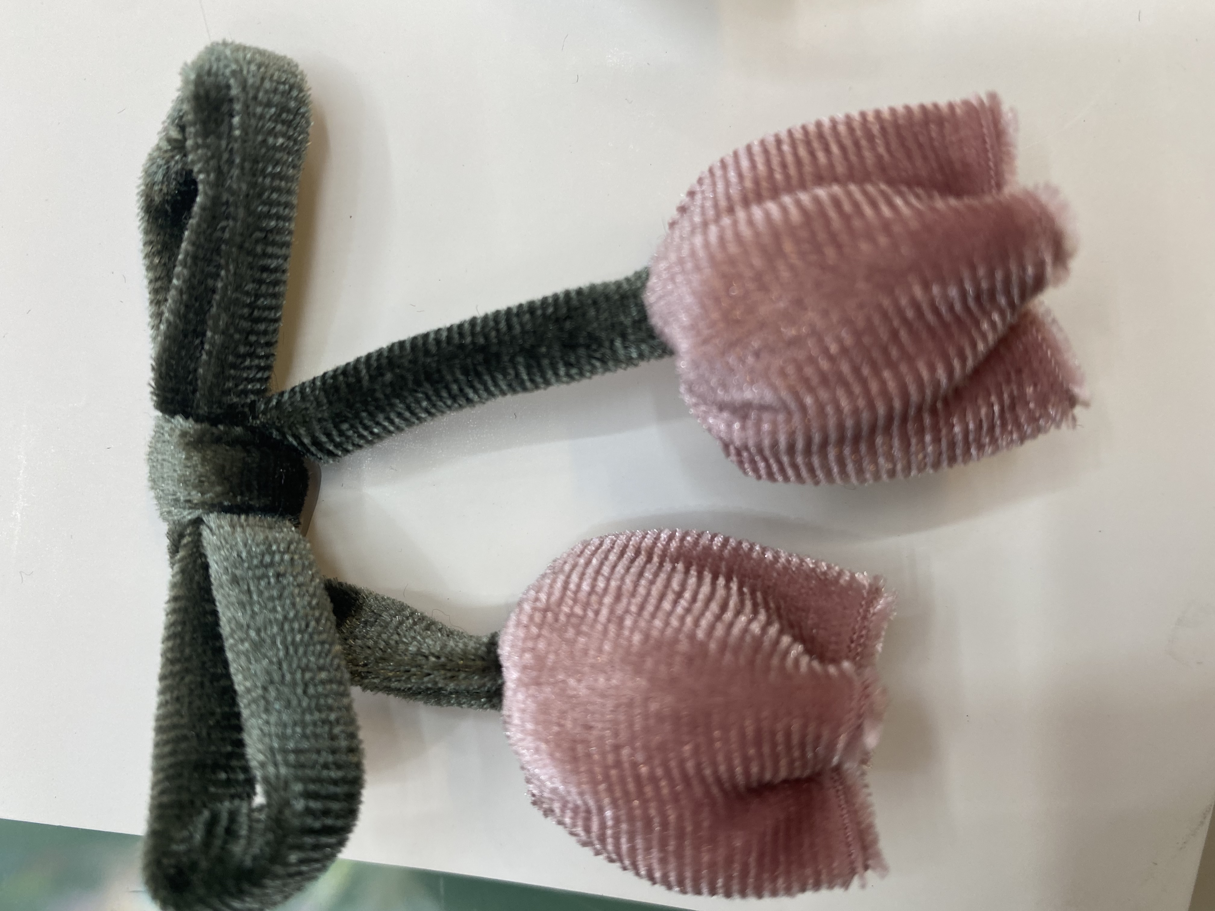 Cute and versatile new velvet tulip hair clips, hair accessories, clothing, shoes and accessories for autumn and winter details Picture