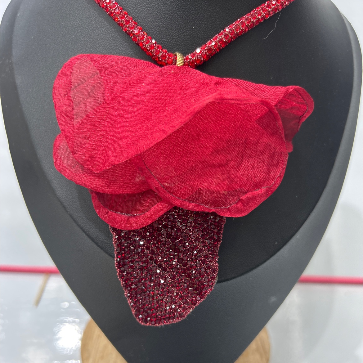 流行饰品 钻饰 项链产品图