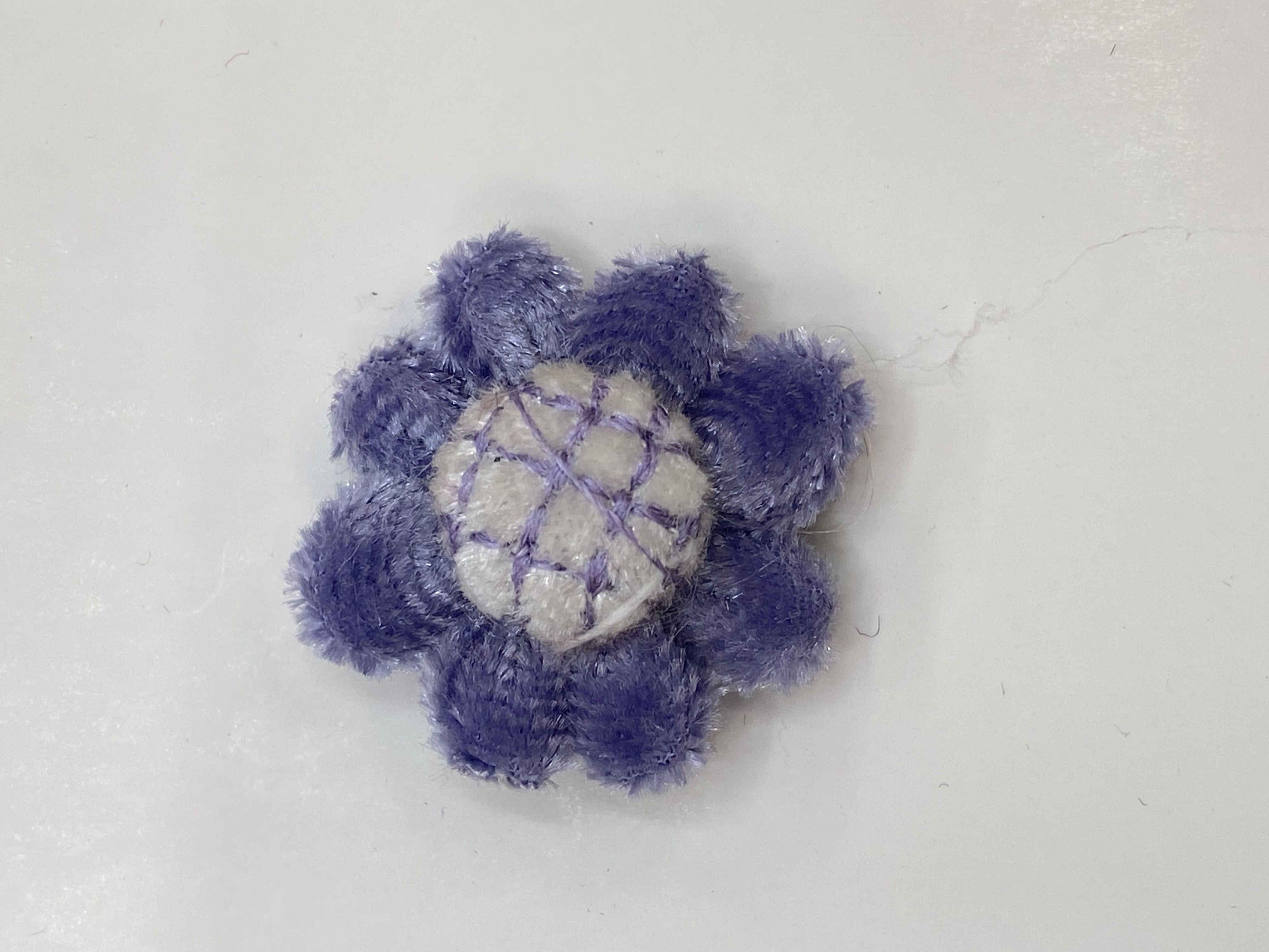 The cute velvet five-petal flower winter new clothing accessories, hair clips and hair accessories are available in a full range of colors detail image 4
