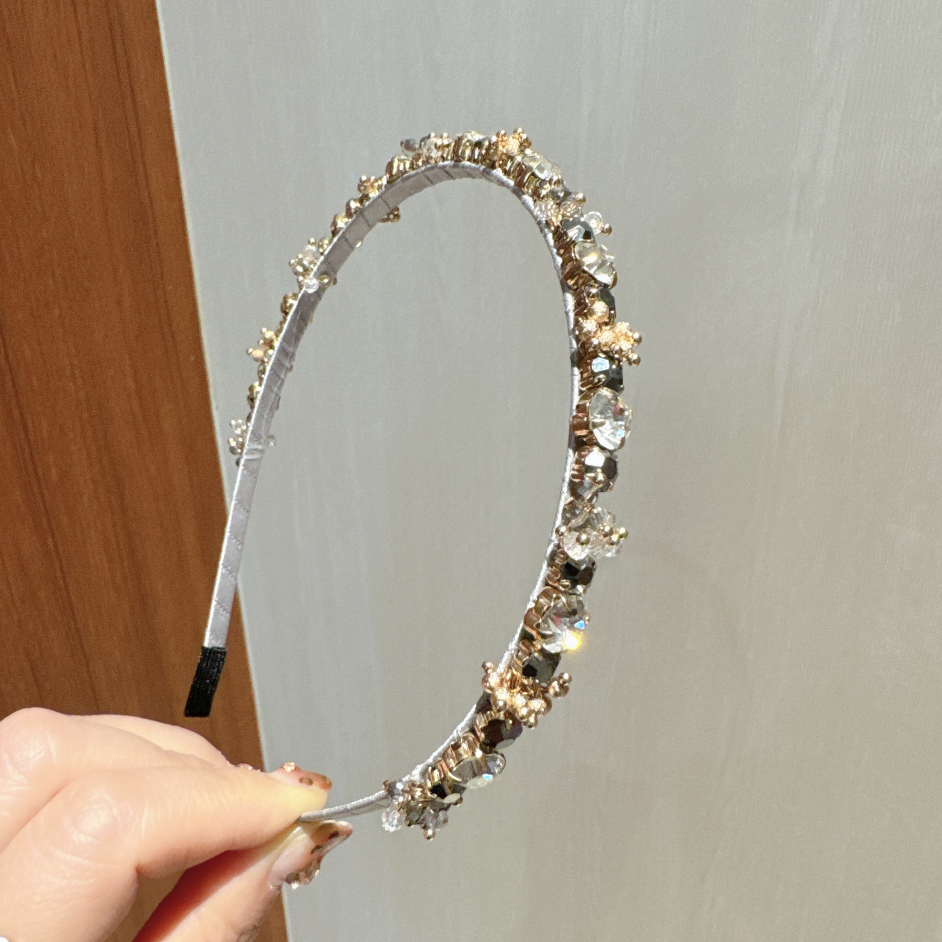 Dongdaemun Korean Version Diamond-Encrusted Professional Handcrafted Hairband, Simple New Style Hairpin, Women's Versatile Headband, And Fairy Super Fairy-Like Headband details Picture