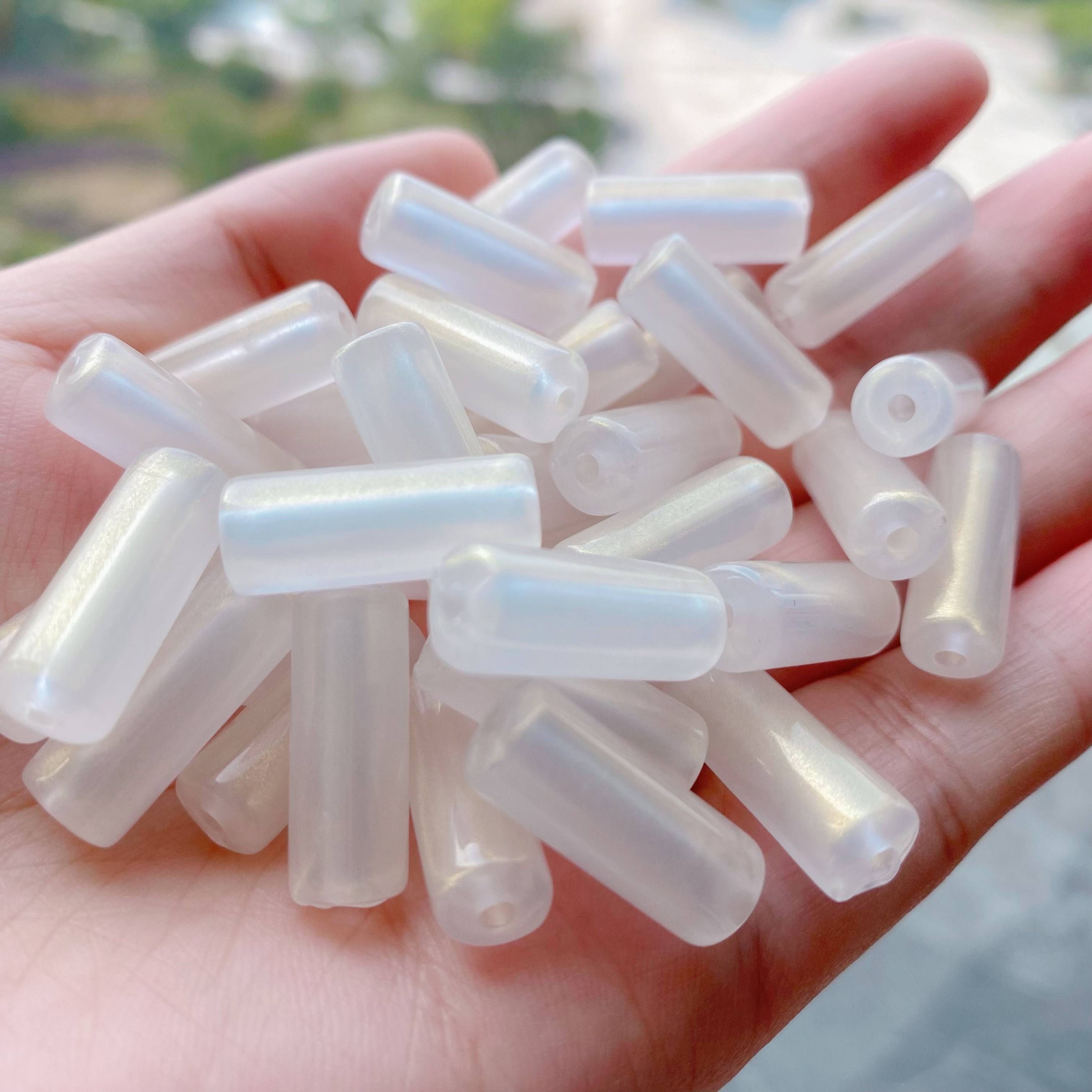 Acrylic 8×20mm tubular beads, two-color and multi-color cloud mist, cloud-like stone scattered beads, DIY handmade bracelets, necklaces, mobile phone chains, backpack chains, jewelry, accessories Specification image